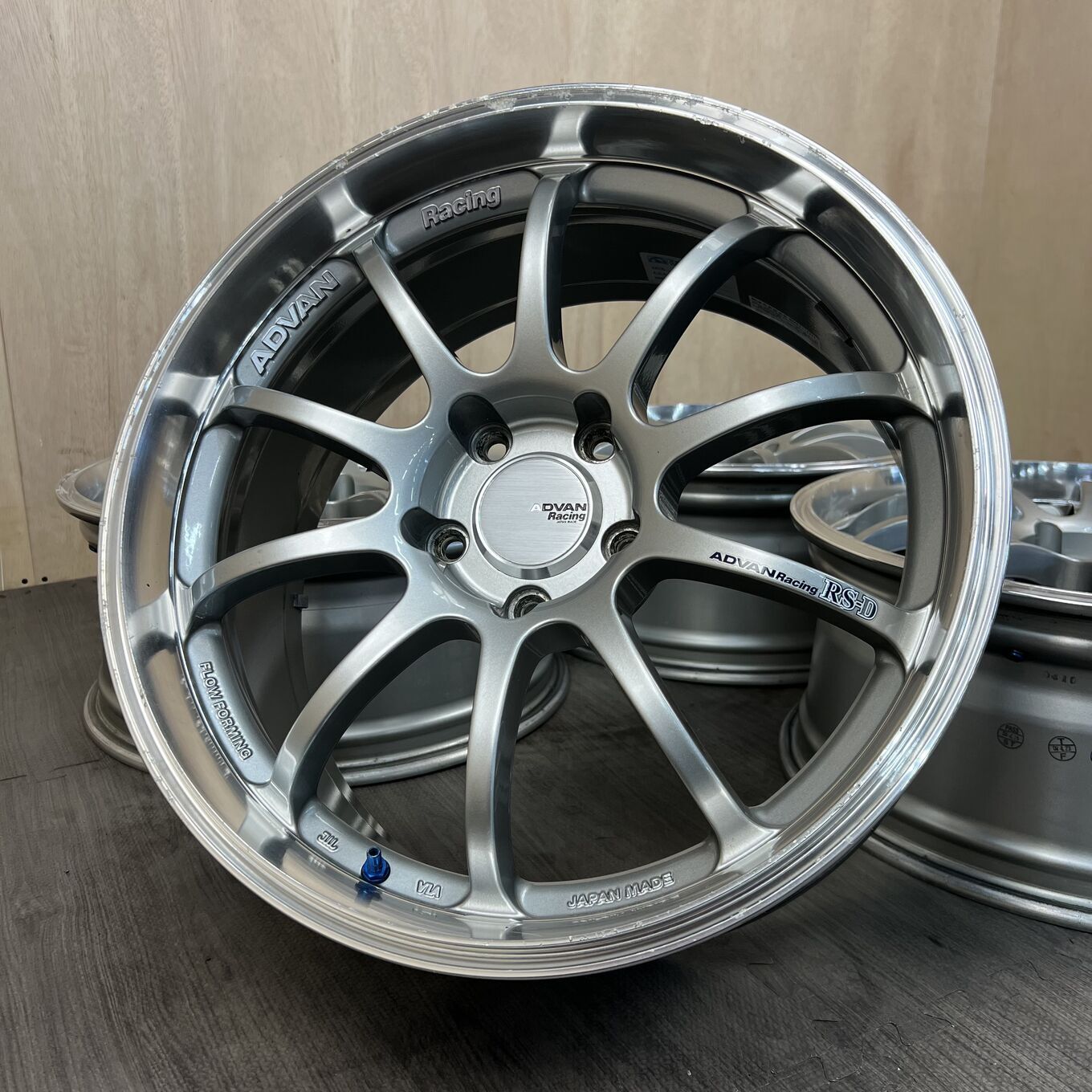 Yokohama ADVAN RACING RS-D R18 8J ET37 5x114.3, фото 6