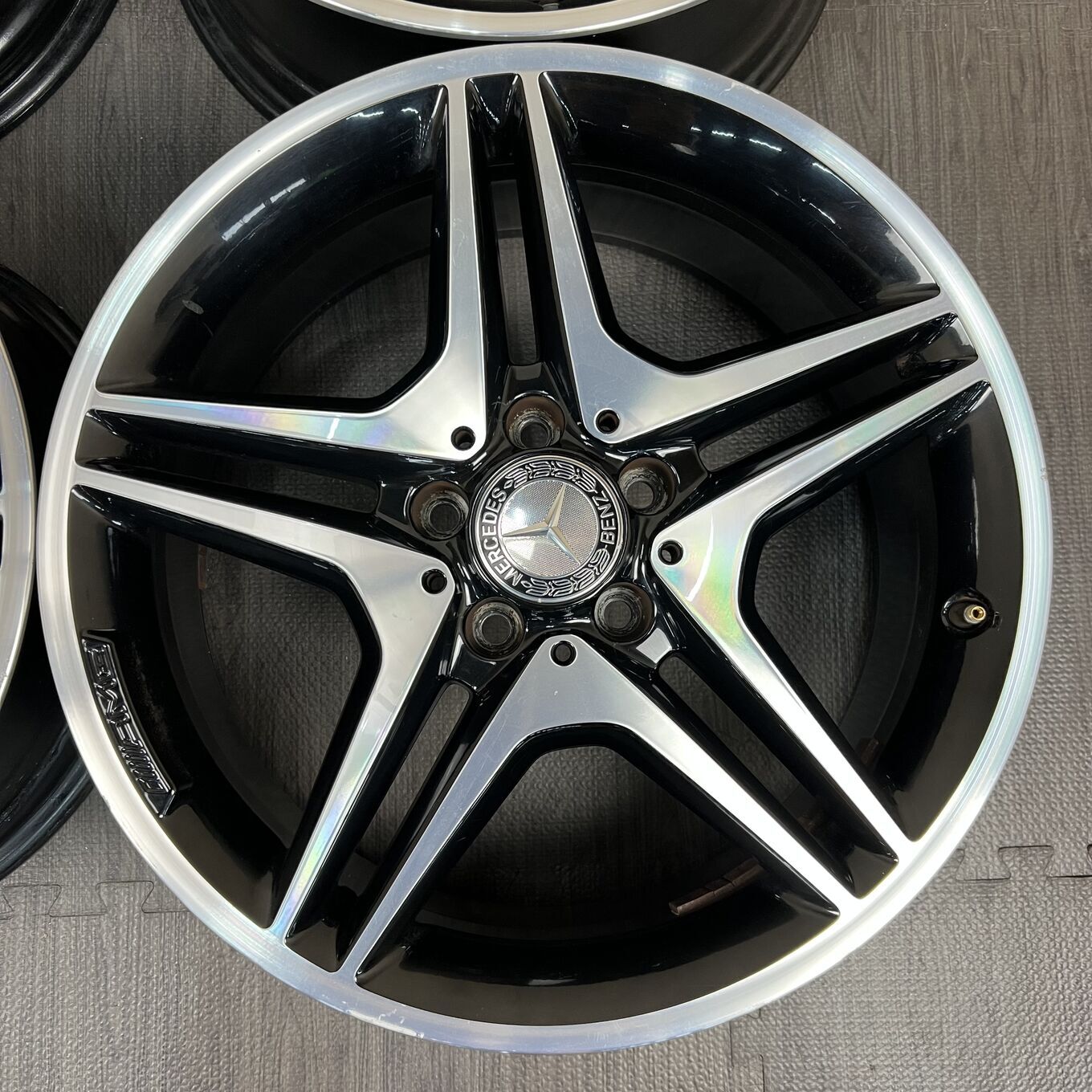 CLA AMG R18 7.5J ET52 5x112, фото 2