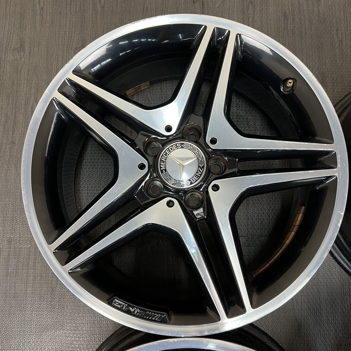 CLA AMG R18 7.5J ET52 5x112, фото 3