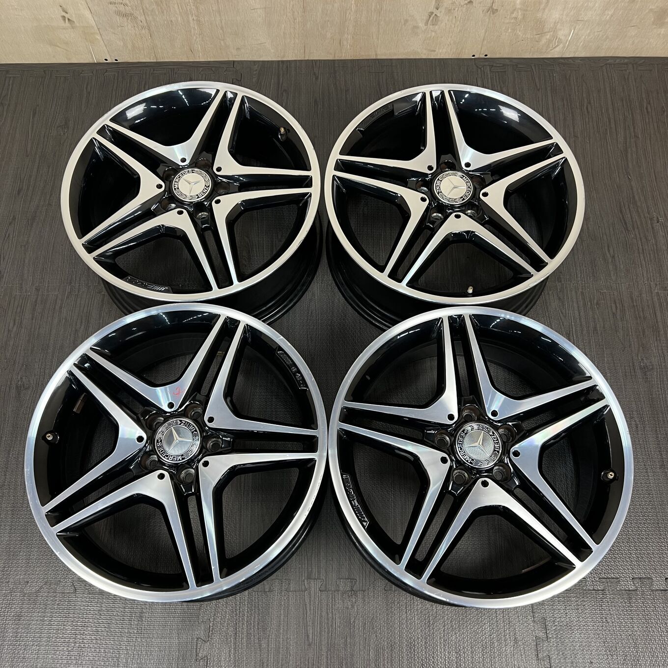 CLA AMG R18 7.5J ET52 5x112, фото 5