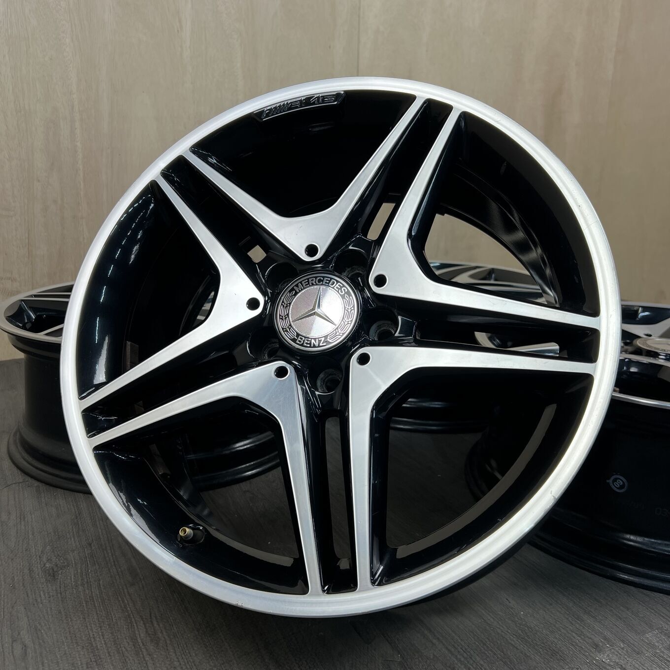 CLA AMG R18 7.5J ET52 5x112, фото 6