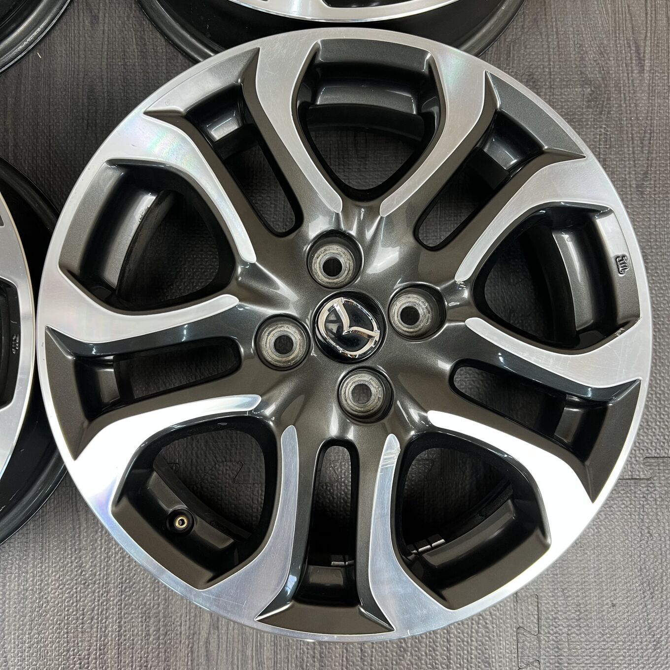 DEMIO 2 R16 5.5J ET40 4x100, фото 2