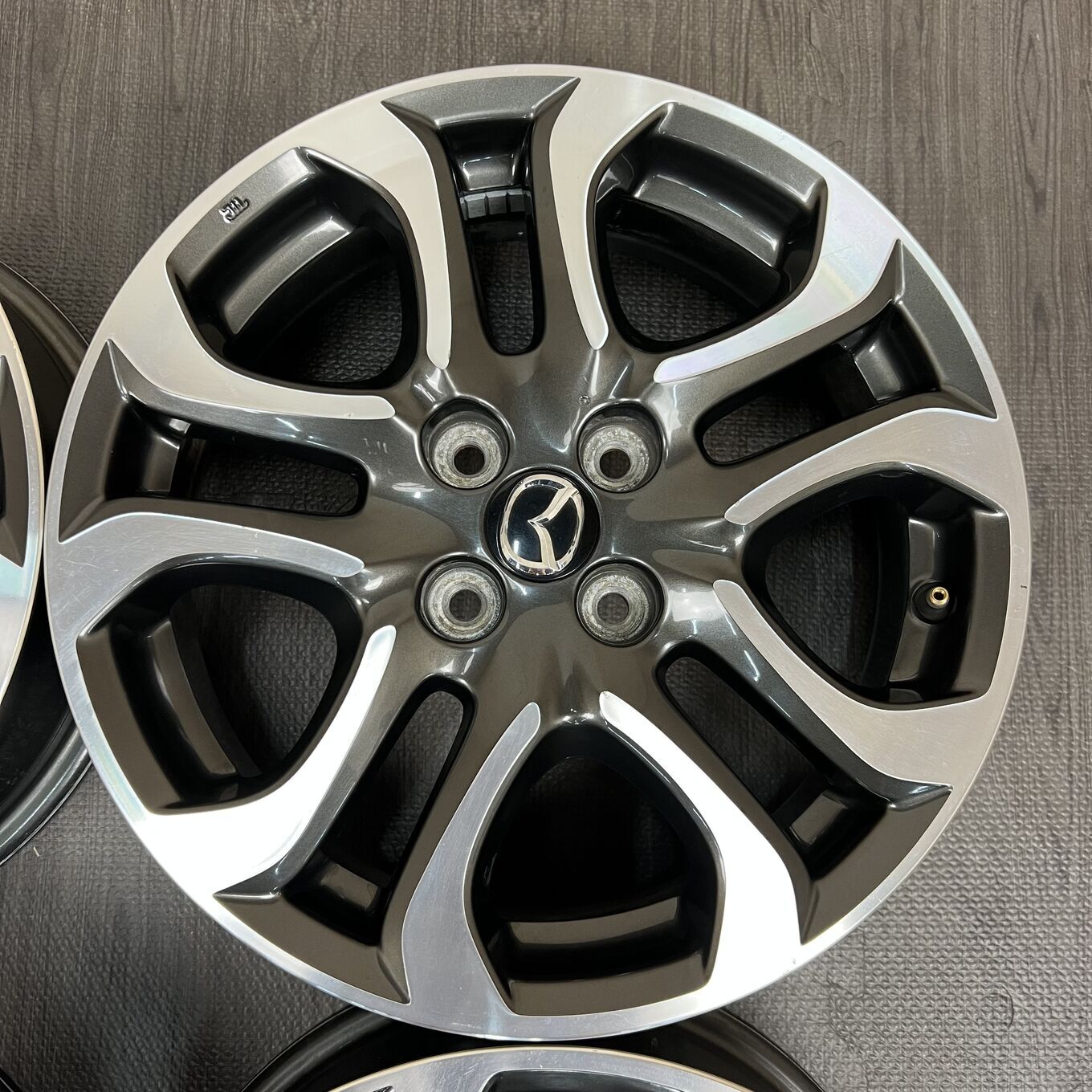 DEMIO 2 R16 5.5J ET40 4x100, фото 4