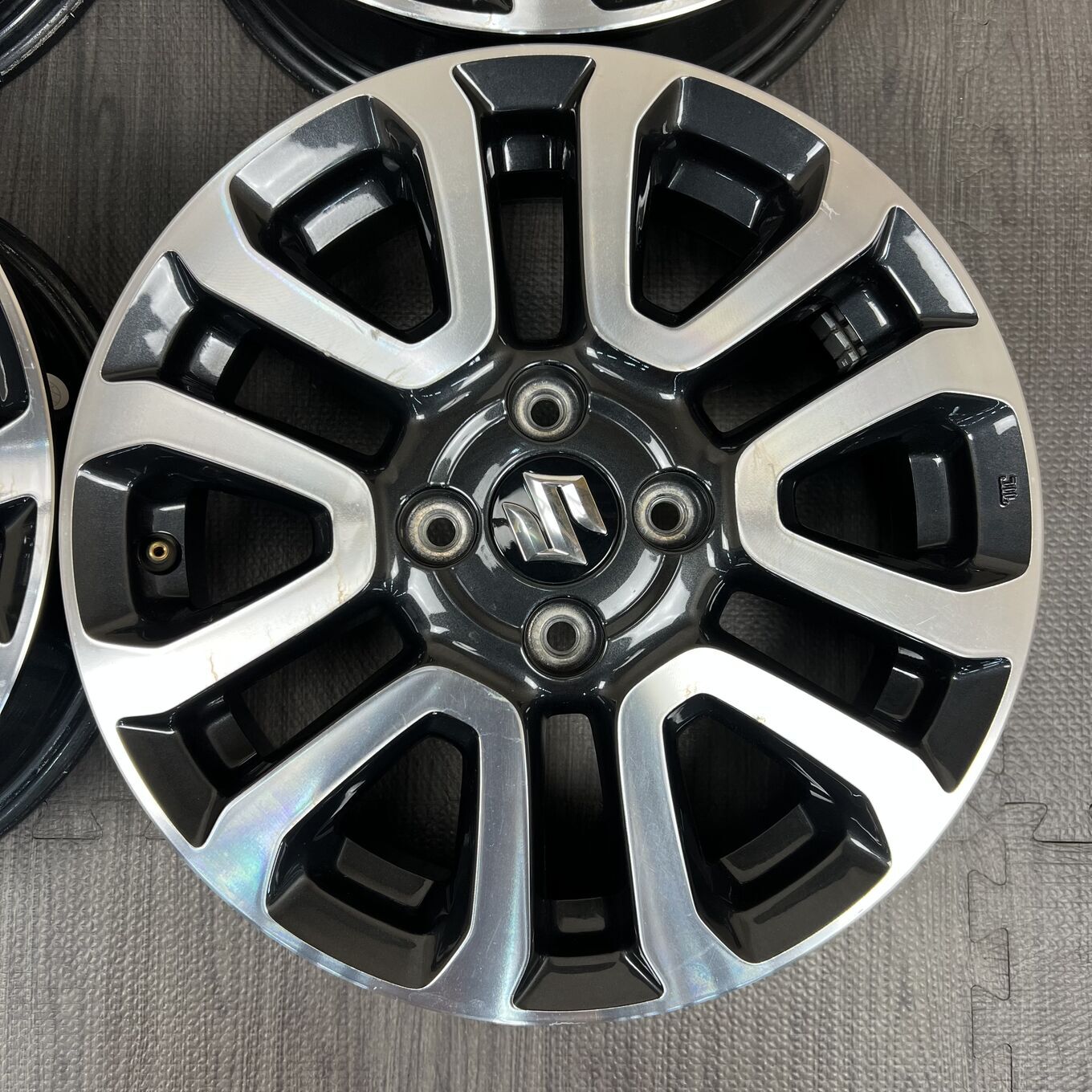 HUSTLER R15 4.5J ET45 4x100, фото 2