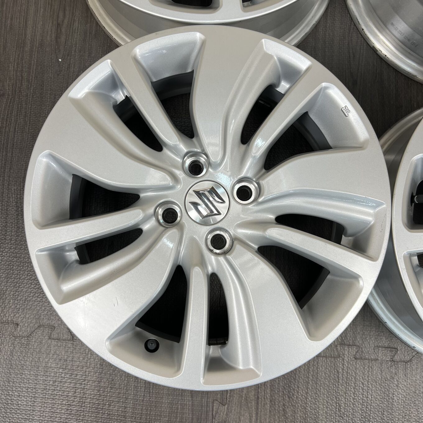 R16 6J ET40 4x100 SWIFT — 28 100 ¥/комплект