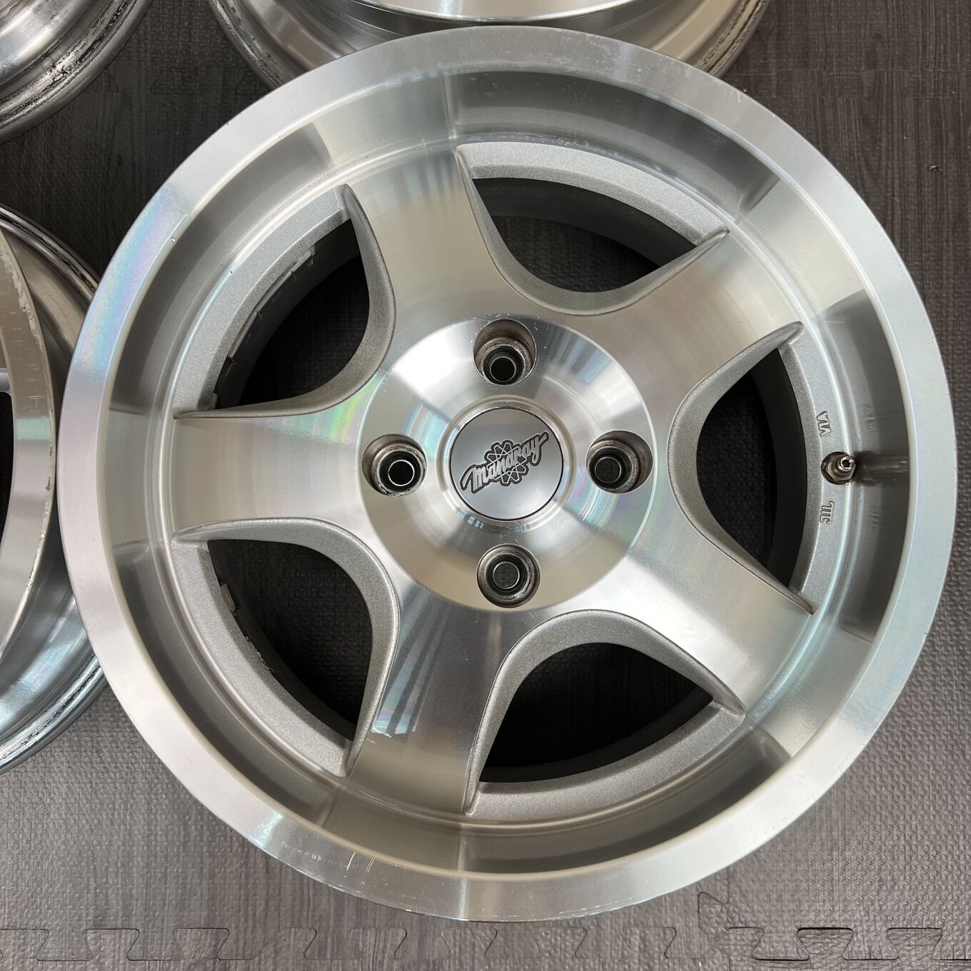 REVER LINE R51 R16 7J ET35 4x114.3, фото 2