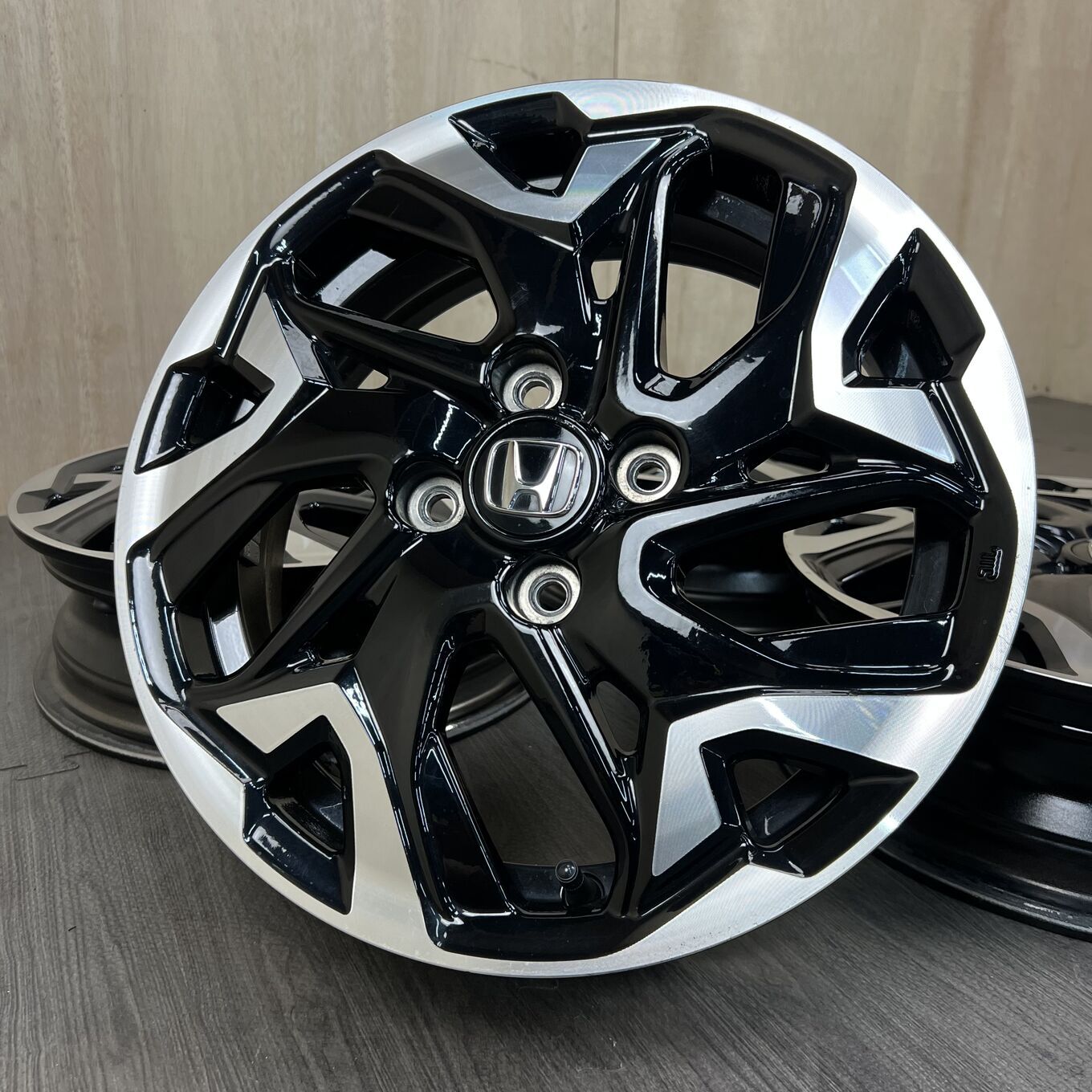 NWGN R15 4.5J ET45 4x100, фото 6