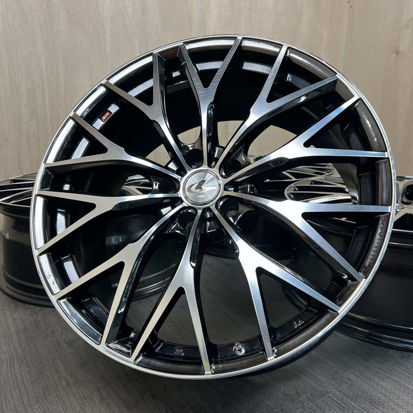 LEONIS MX R20 8.5J ET35 5x114.3, фото 6