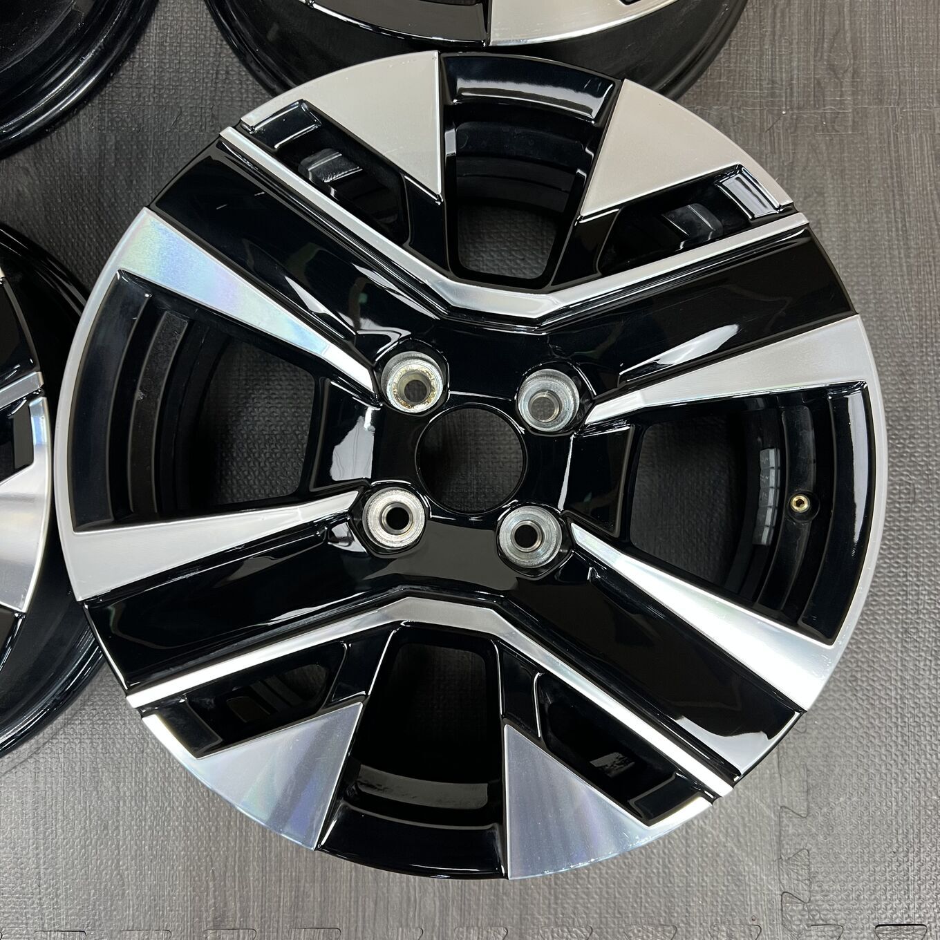 208 R16 6.5J ET38 4x108, фото 2