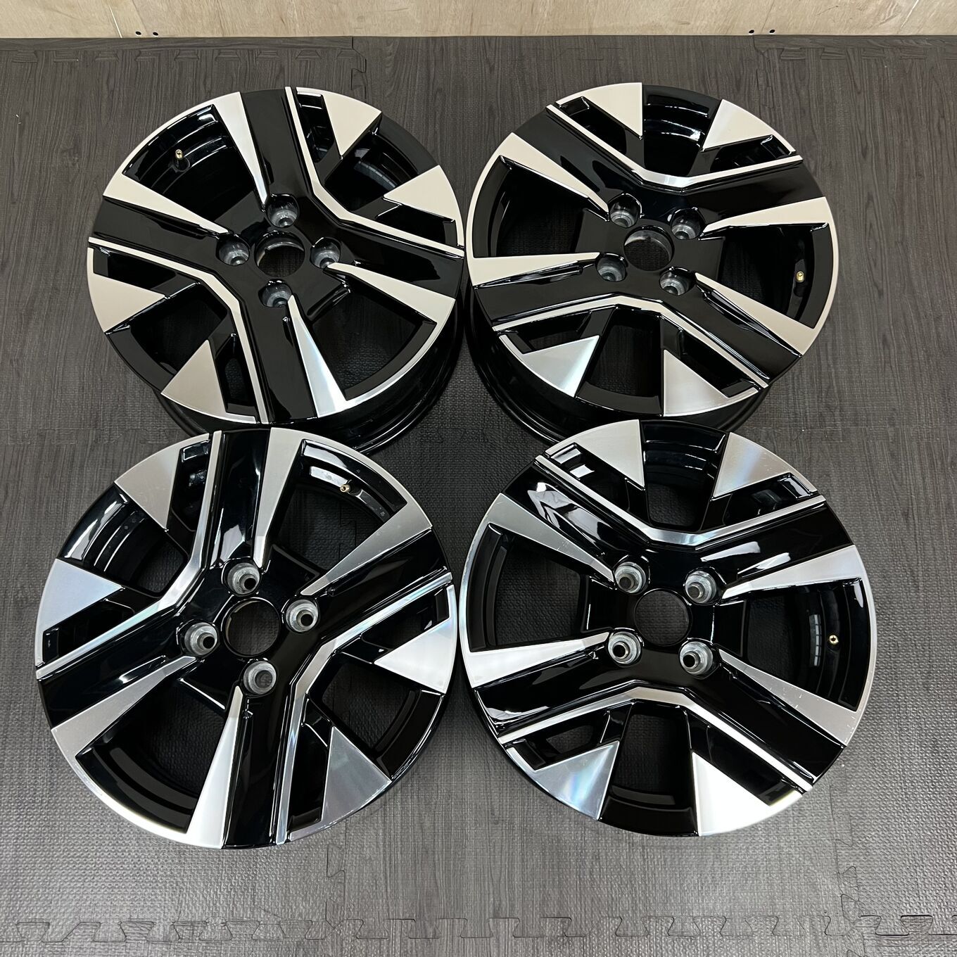 208 R16 6.5J ET38 4x108, фото 5
