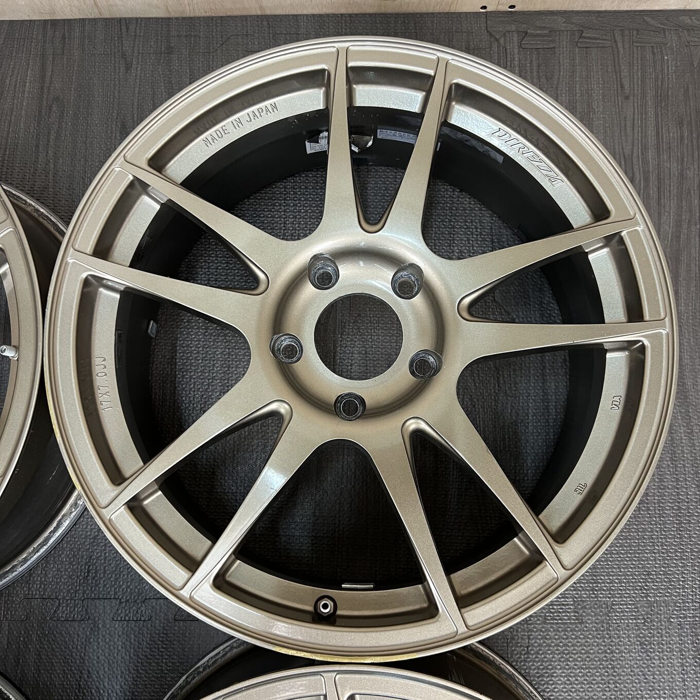 Dunlop DIREZZA R17 7J ET48 5x114.3, фото 4