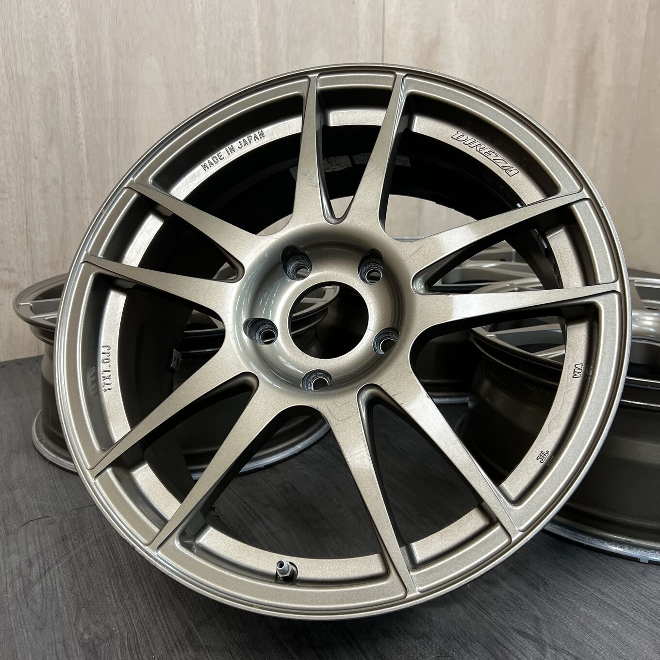 Dunlop DIREZZA R17 7J ET48 5x114.3, фото 6