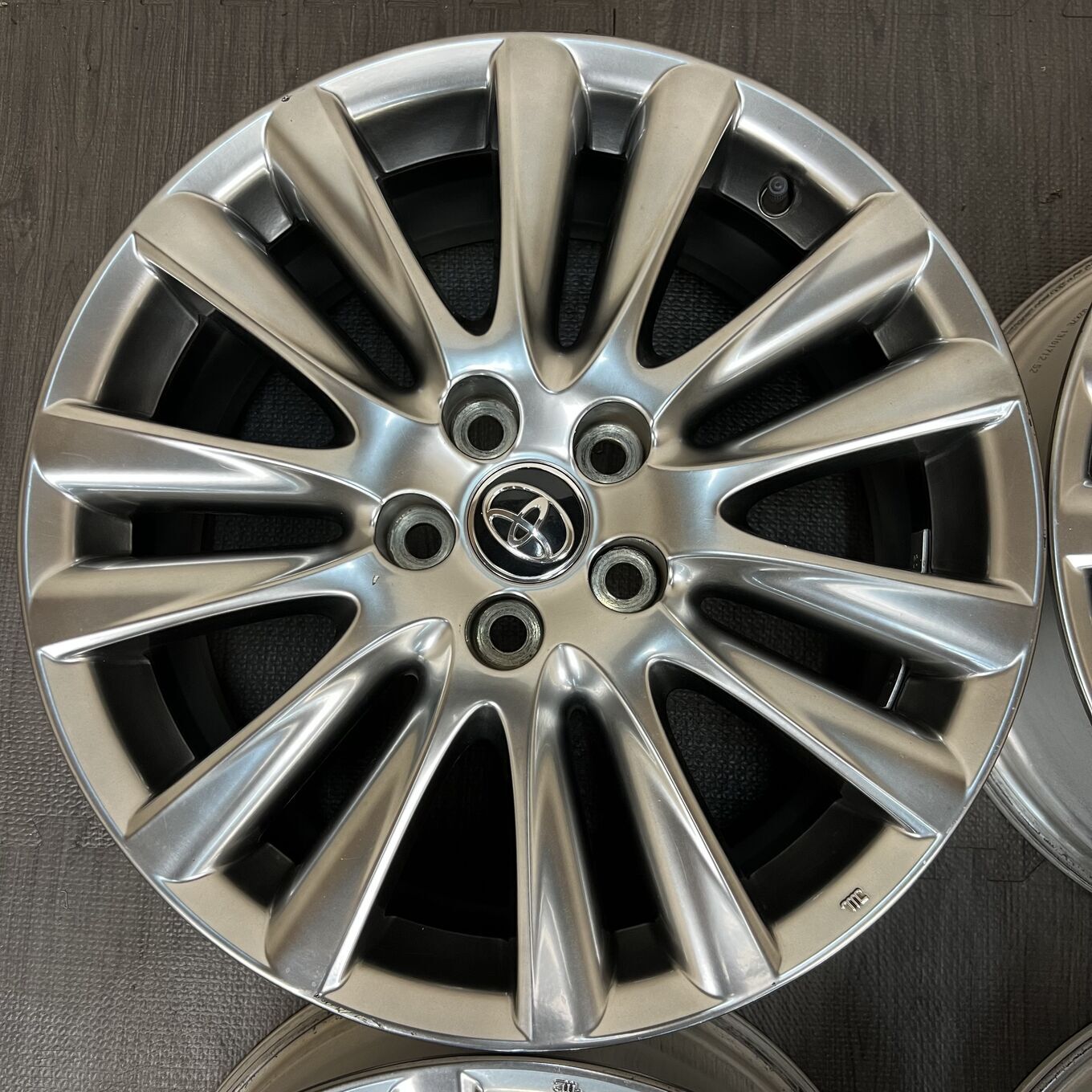 Toyo HARRIER R18 7.5J ET45 5x114.3, фото 3
