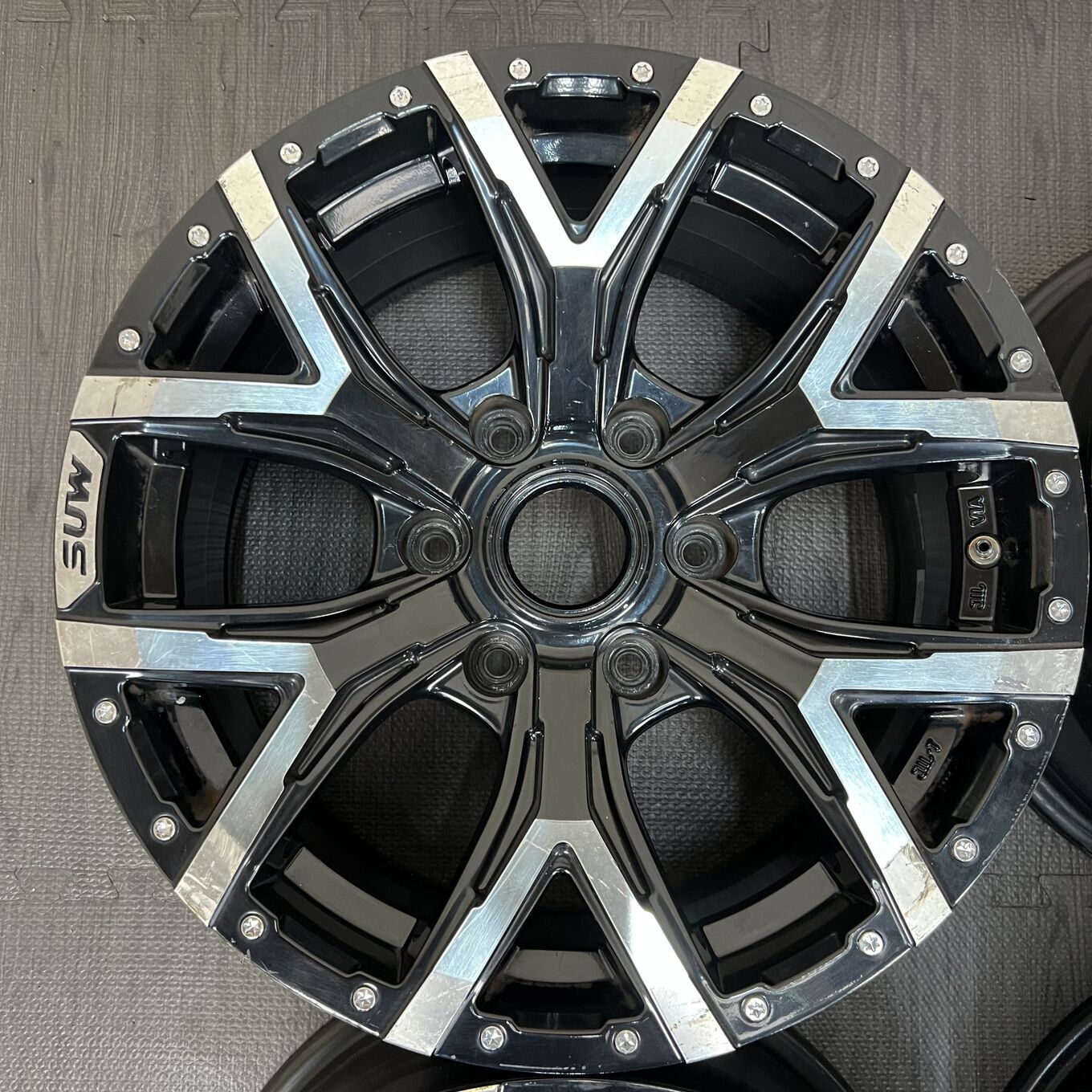 Диск R17 8J ET30 6x139.7, фото 3