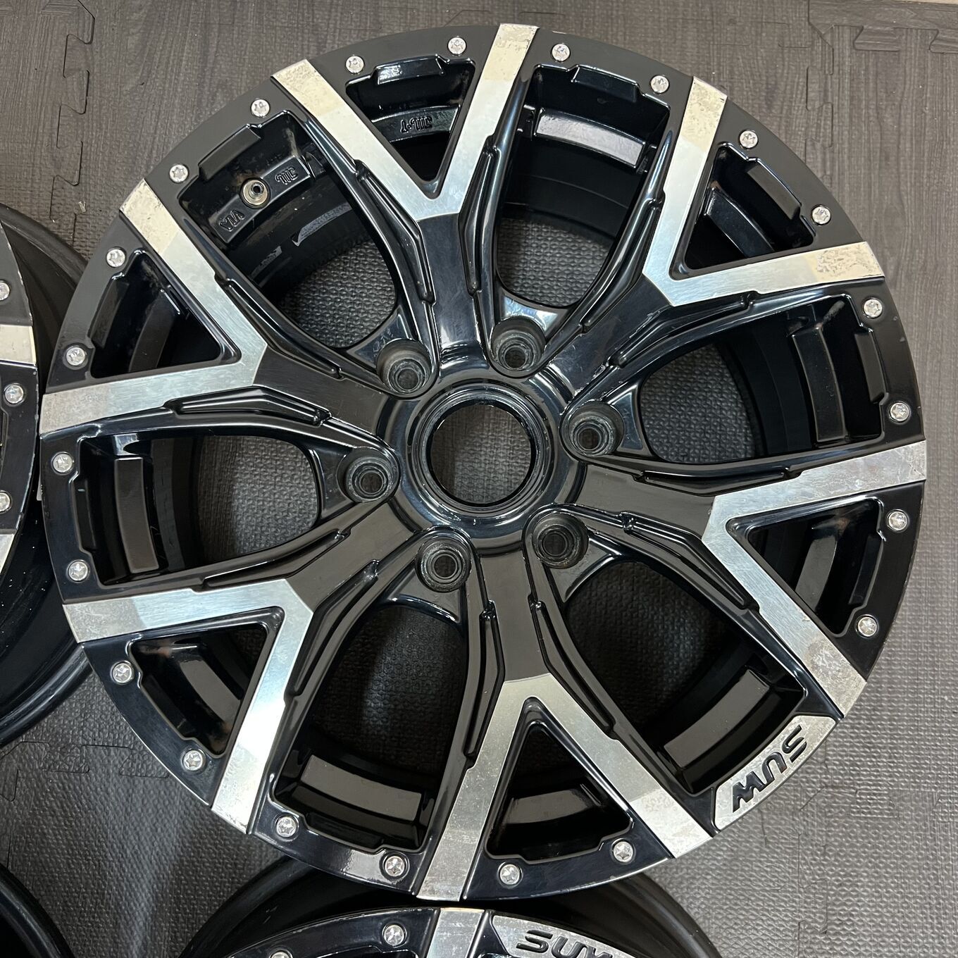 Диск R17 8J ET30 6x139.7, фото 4