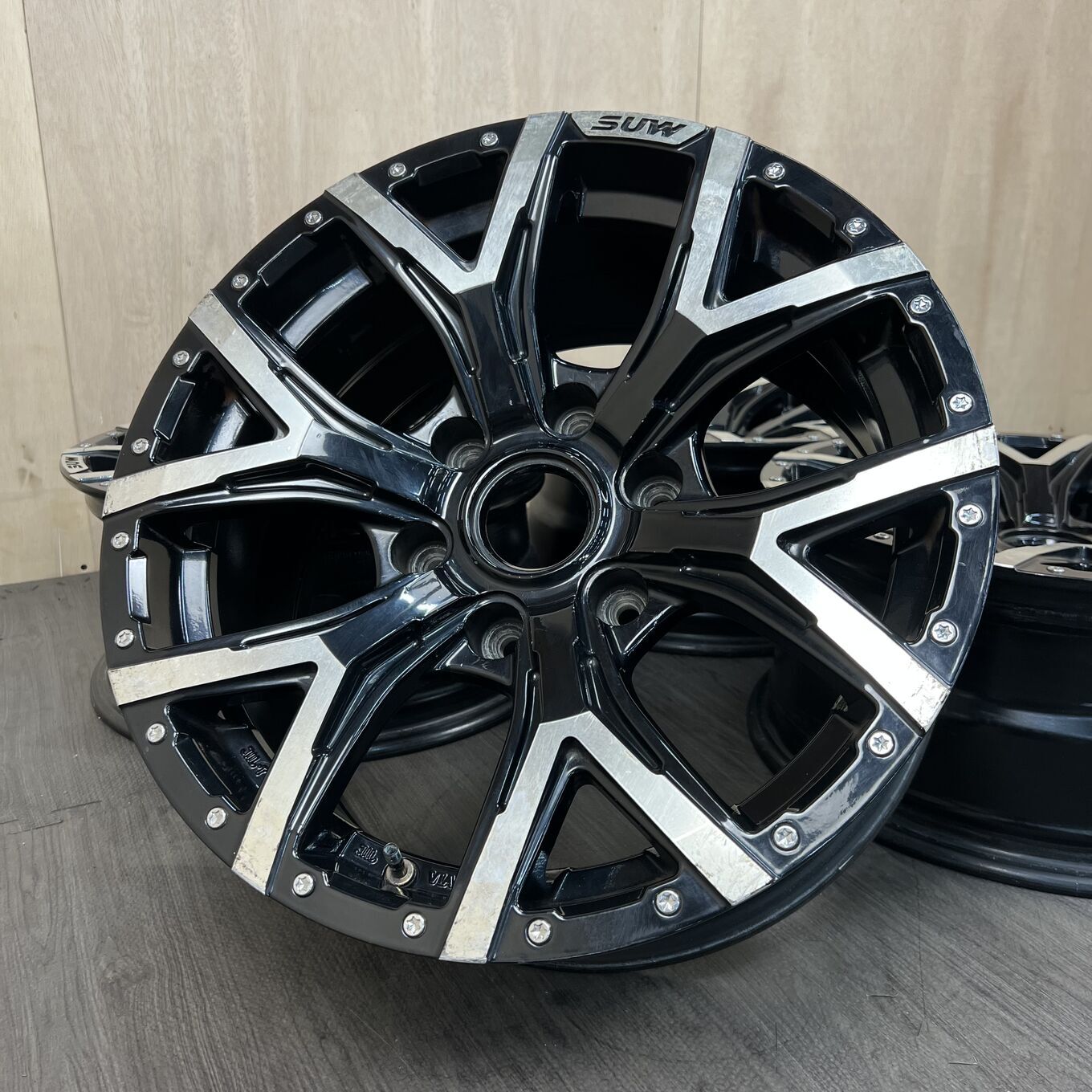 Диск R17 8J ET30 6x139.7, фото 6