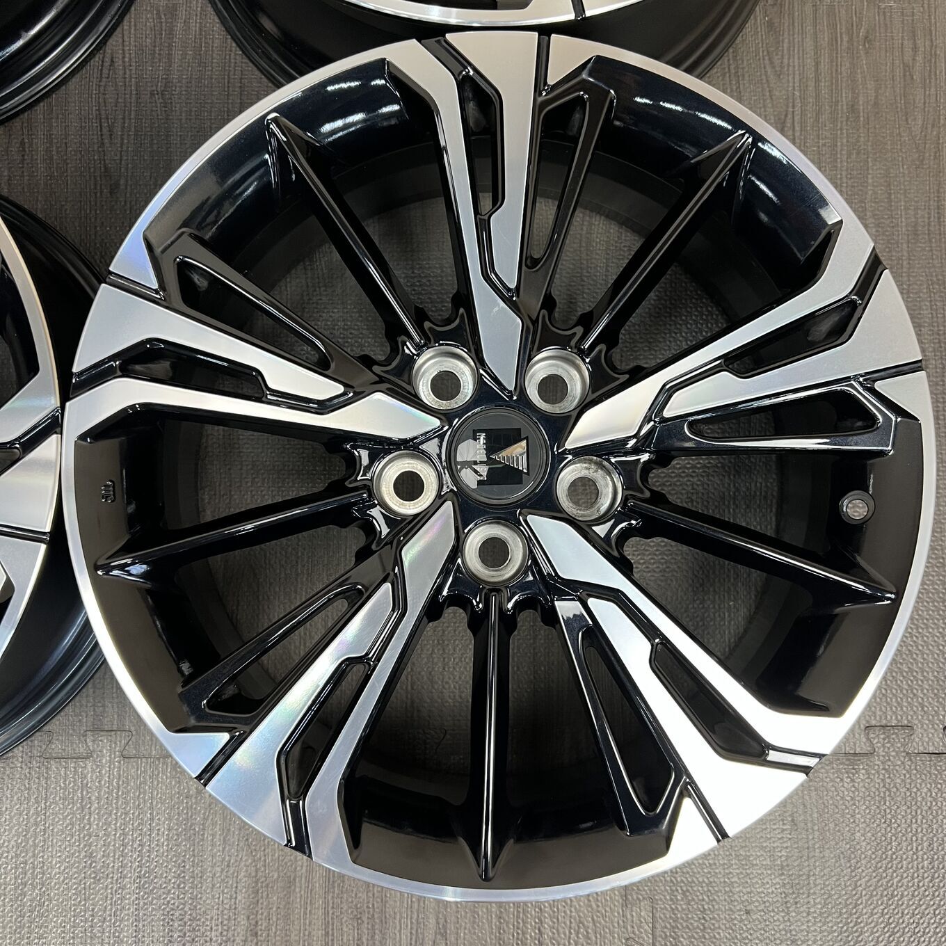 Toyo WINGDANCER XIV R18 7J ET40 5x114.3, фото 2