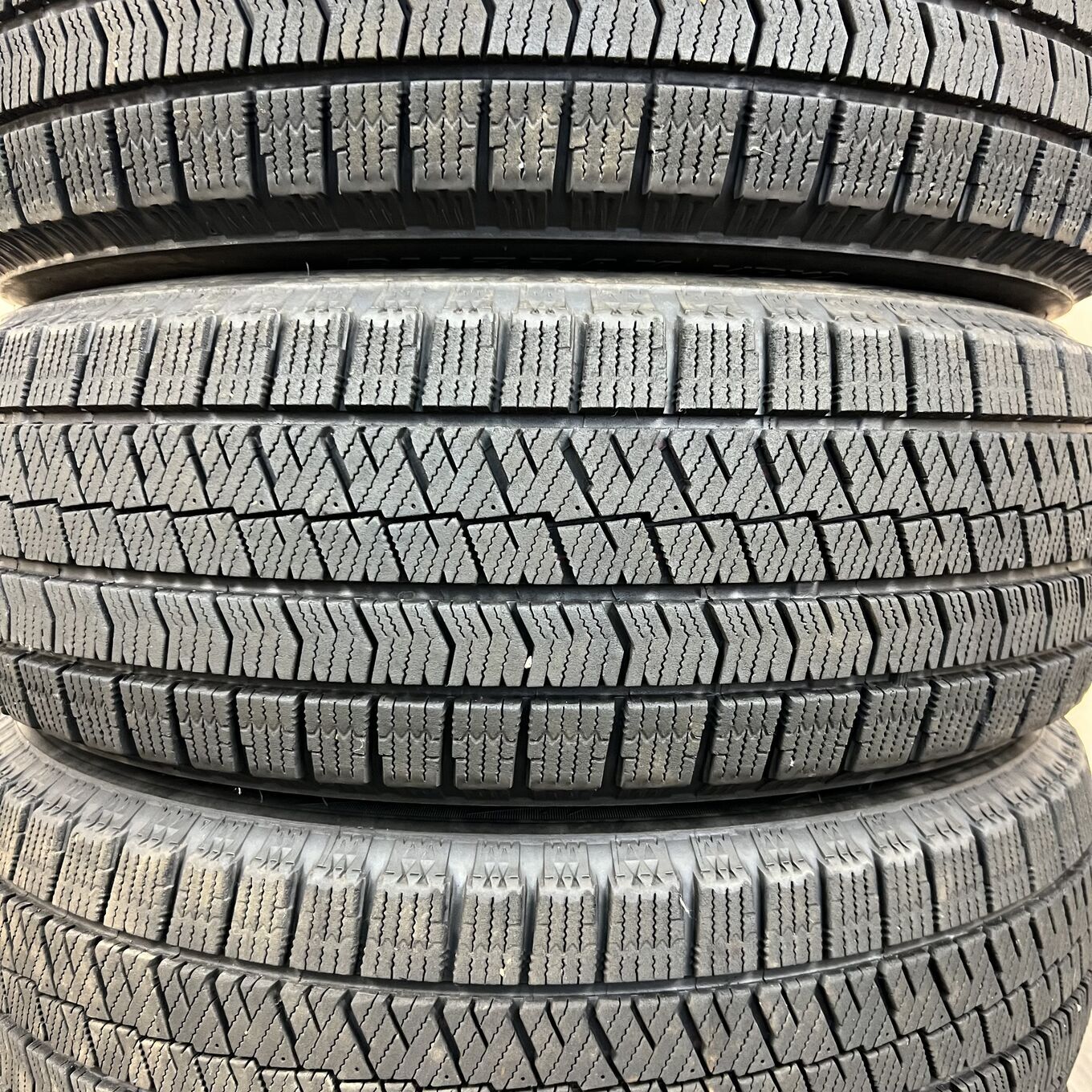 Bridgestone BLIZZAK VRX2 195/65 R15, фото 2