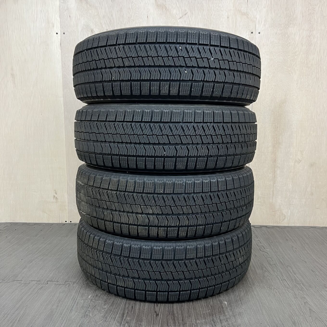 Bridgestone BLIZZAK VRX2 195/65 R15, фото 5