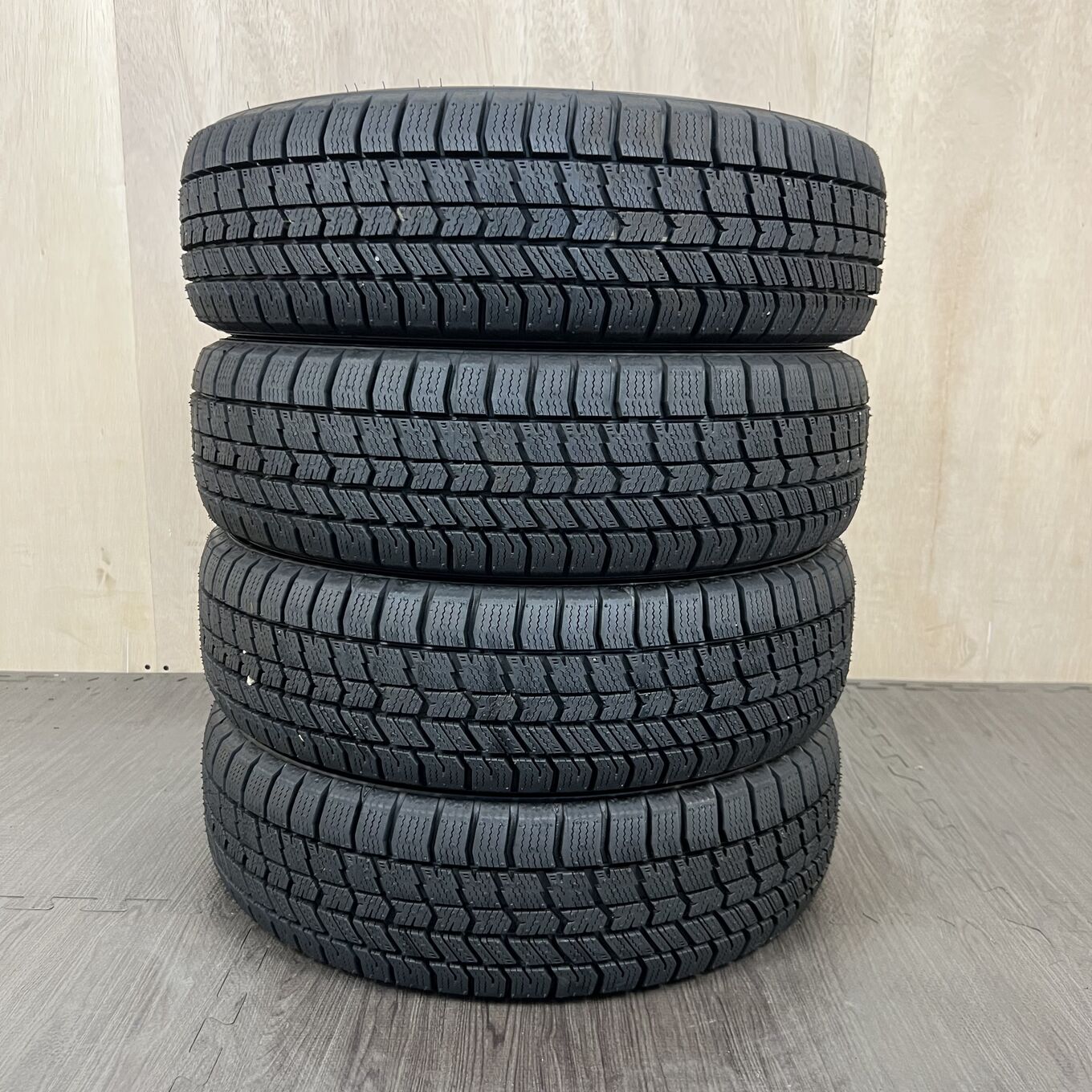 Goodyear ICE NAVI 8 155/65 R14, фото 5