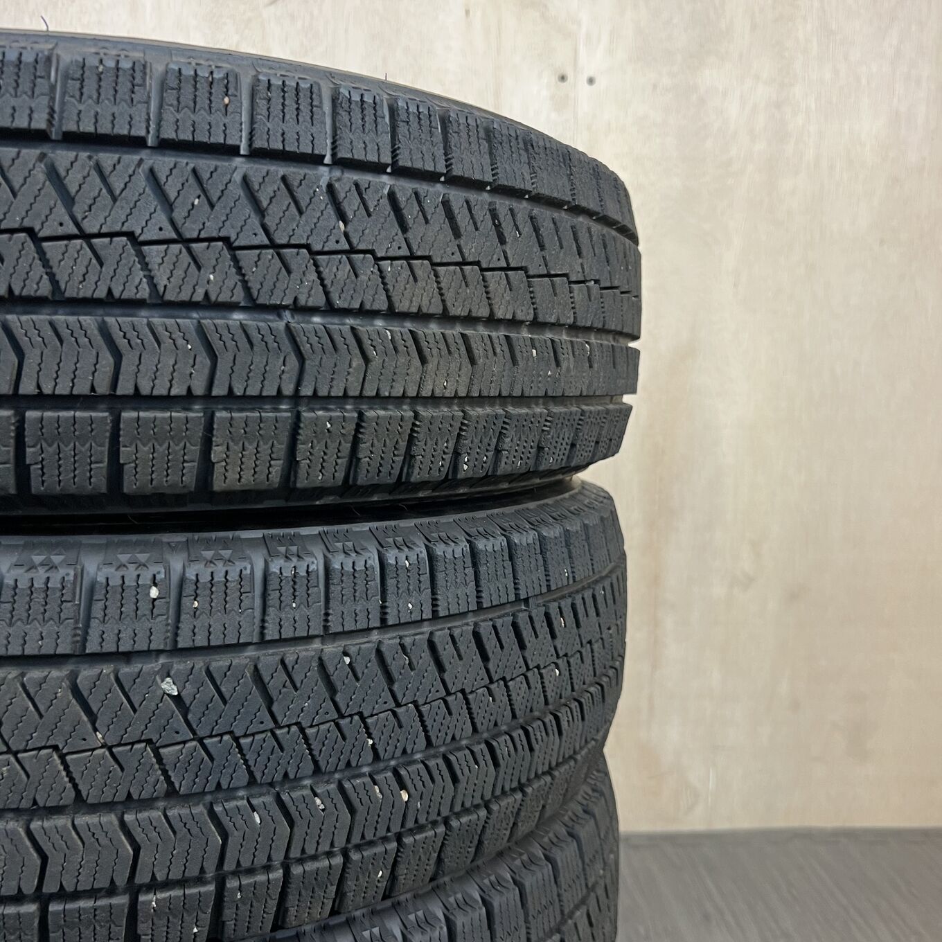 Bridgestone BLIZZAK VRX2 185/65 R15, фото 6