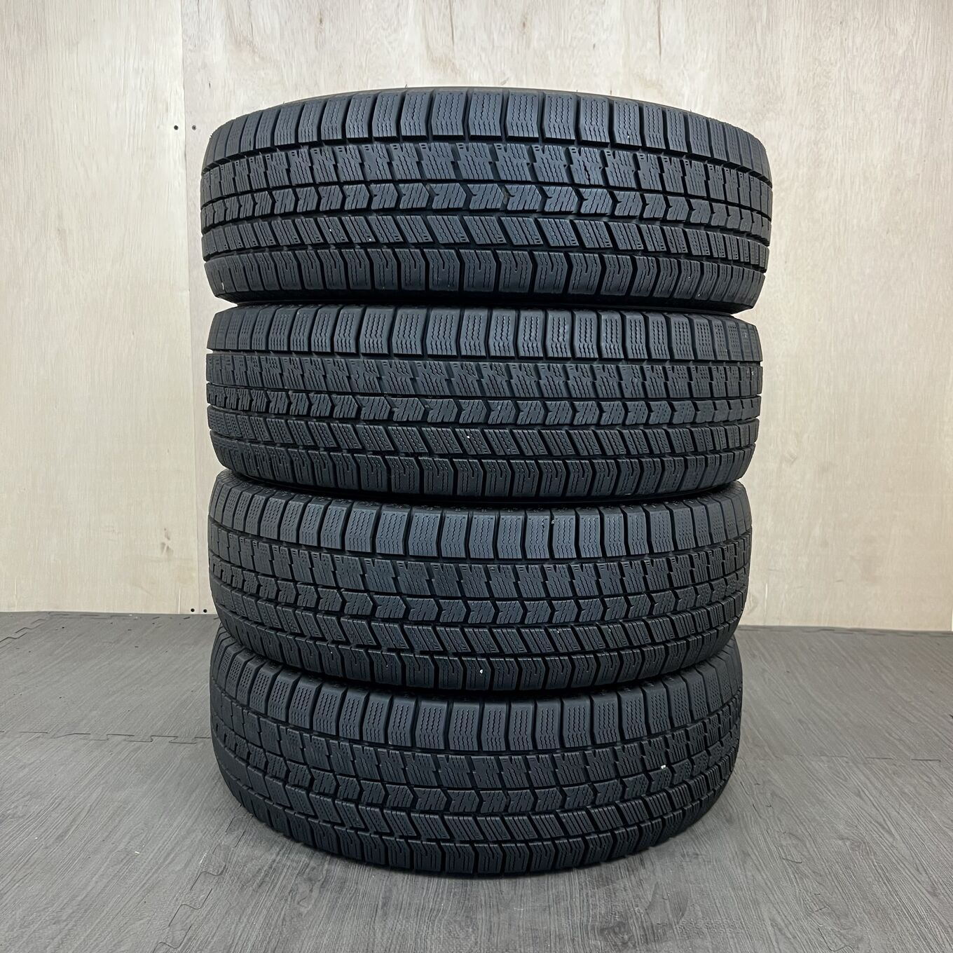 Goodyear ICE NAVI 8 195/60 R17, фото 5
