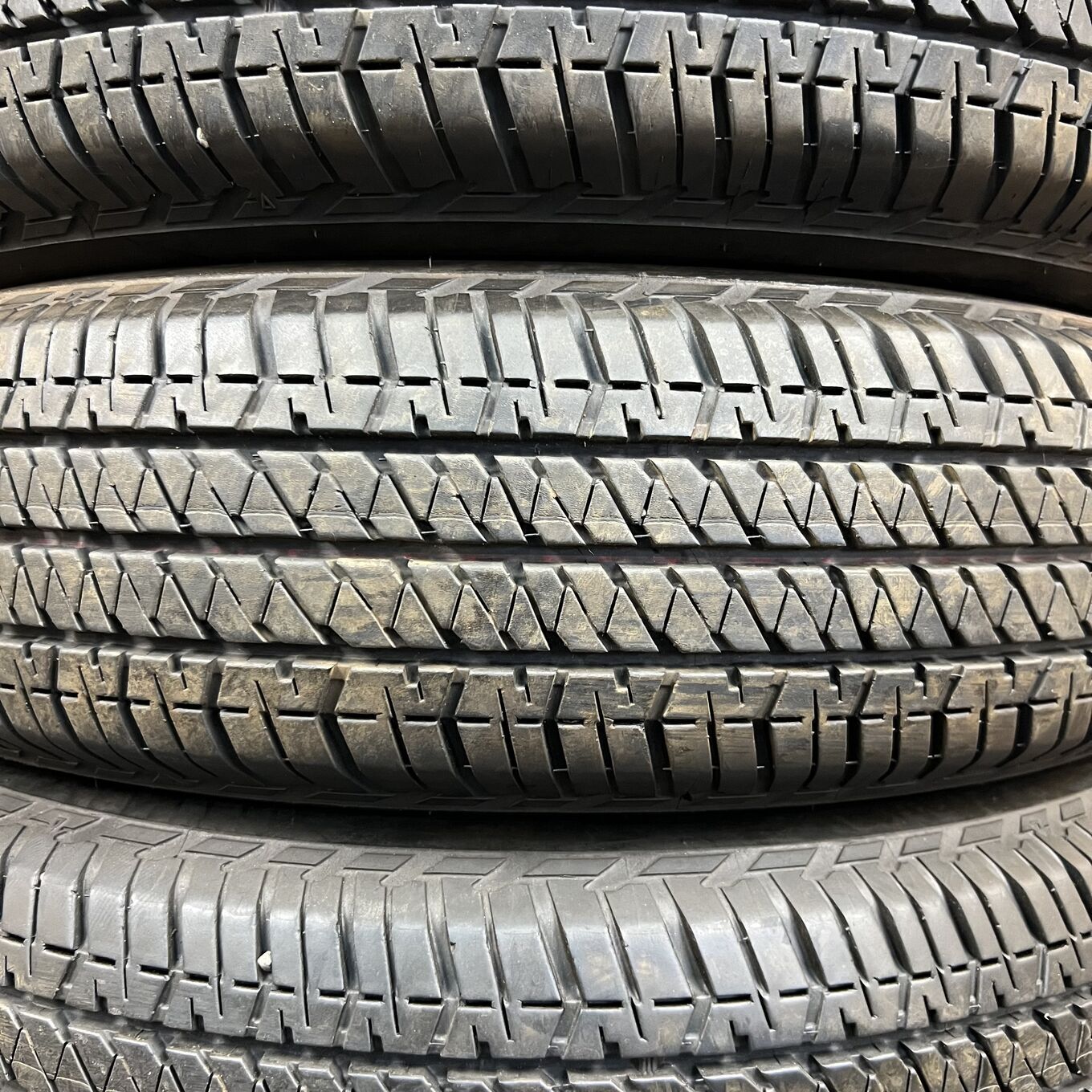 Bridgestone DUELER H/T 684II 175/80 R16, фото 2
