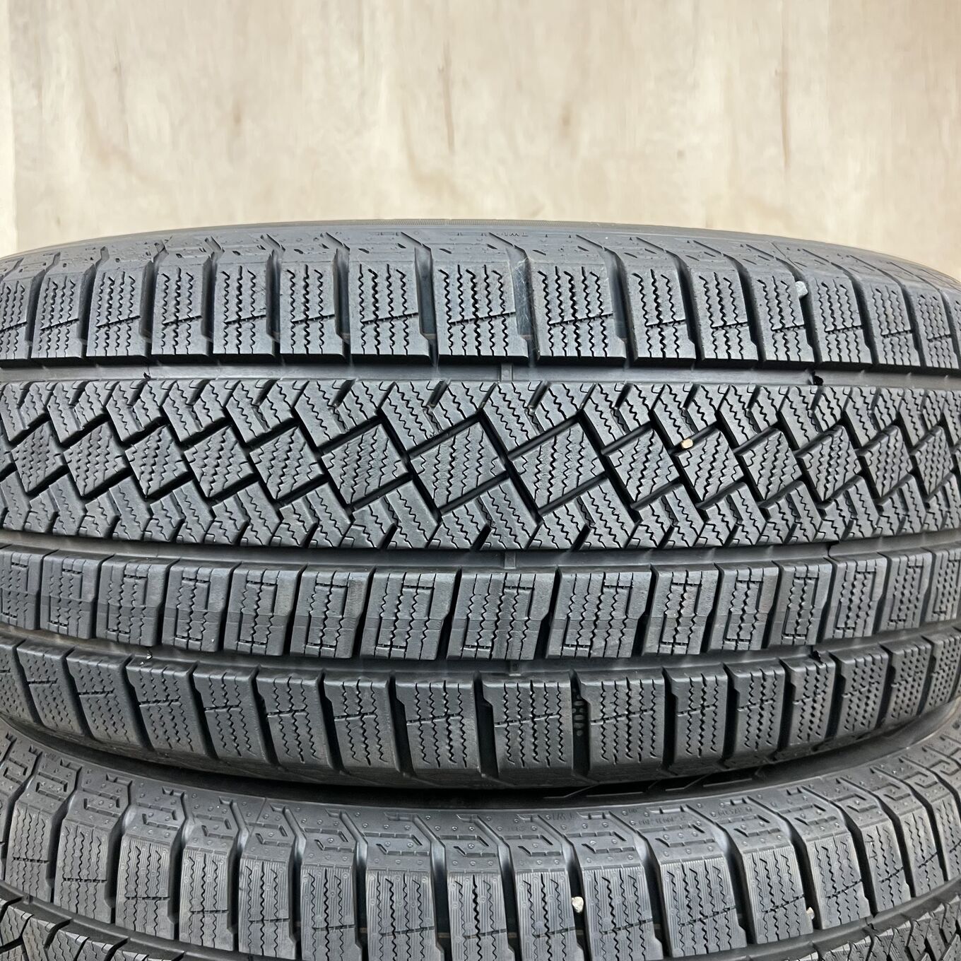 215/50 R17 Pirelli ICE ASIMMETRICO — 21 300 ¥/комплект