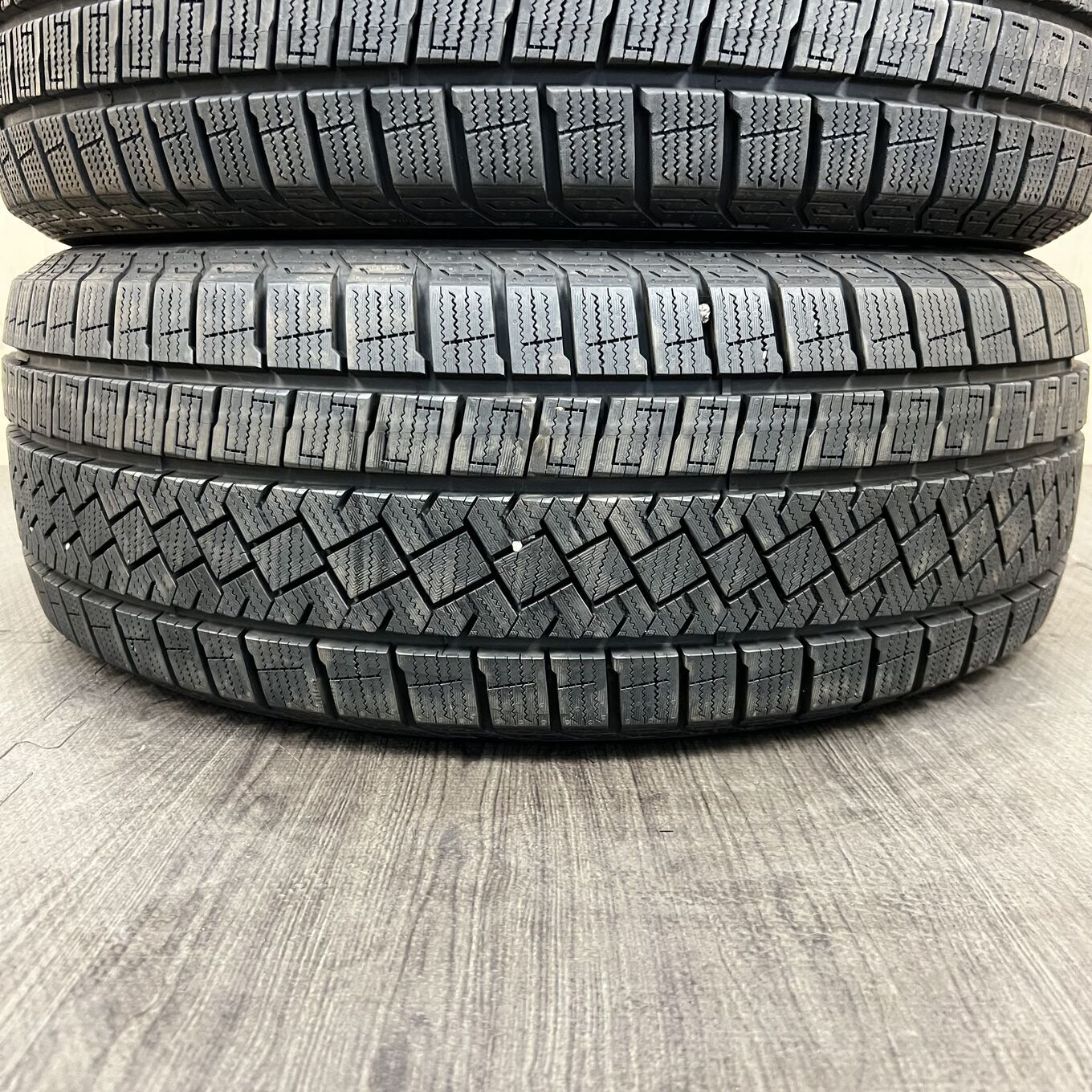 Pirelli ICE ASIMMETRICO 215/50 R17, фото 4