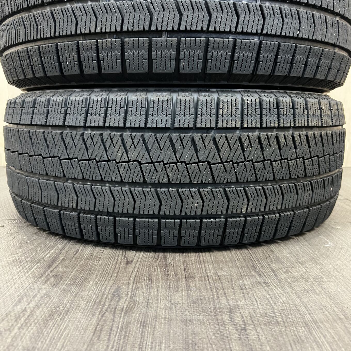 Bridgestone BLIZZAK VRX2 205/55 R16, фото 4