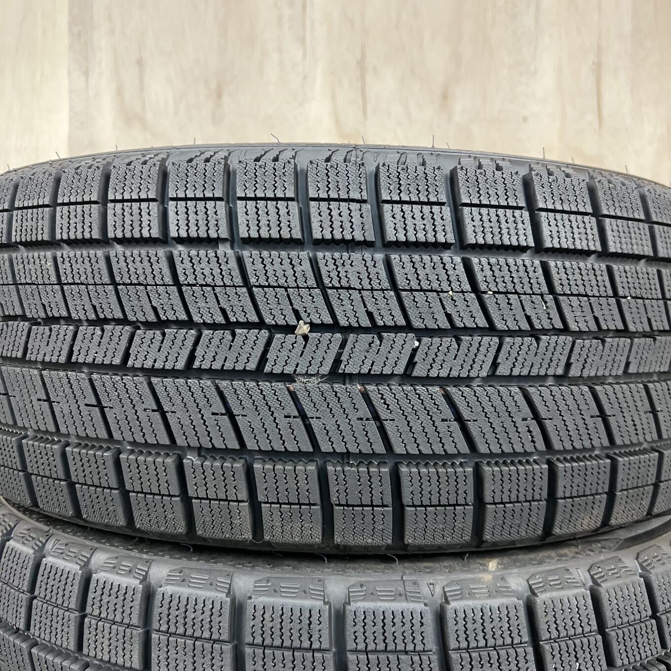 215/45 R17 Nankang ICE ACTIVA AW-1 — 25 500 ¥/комплект