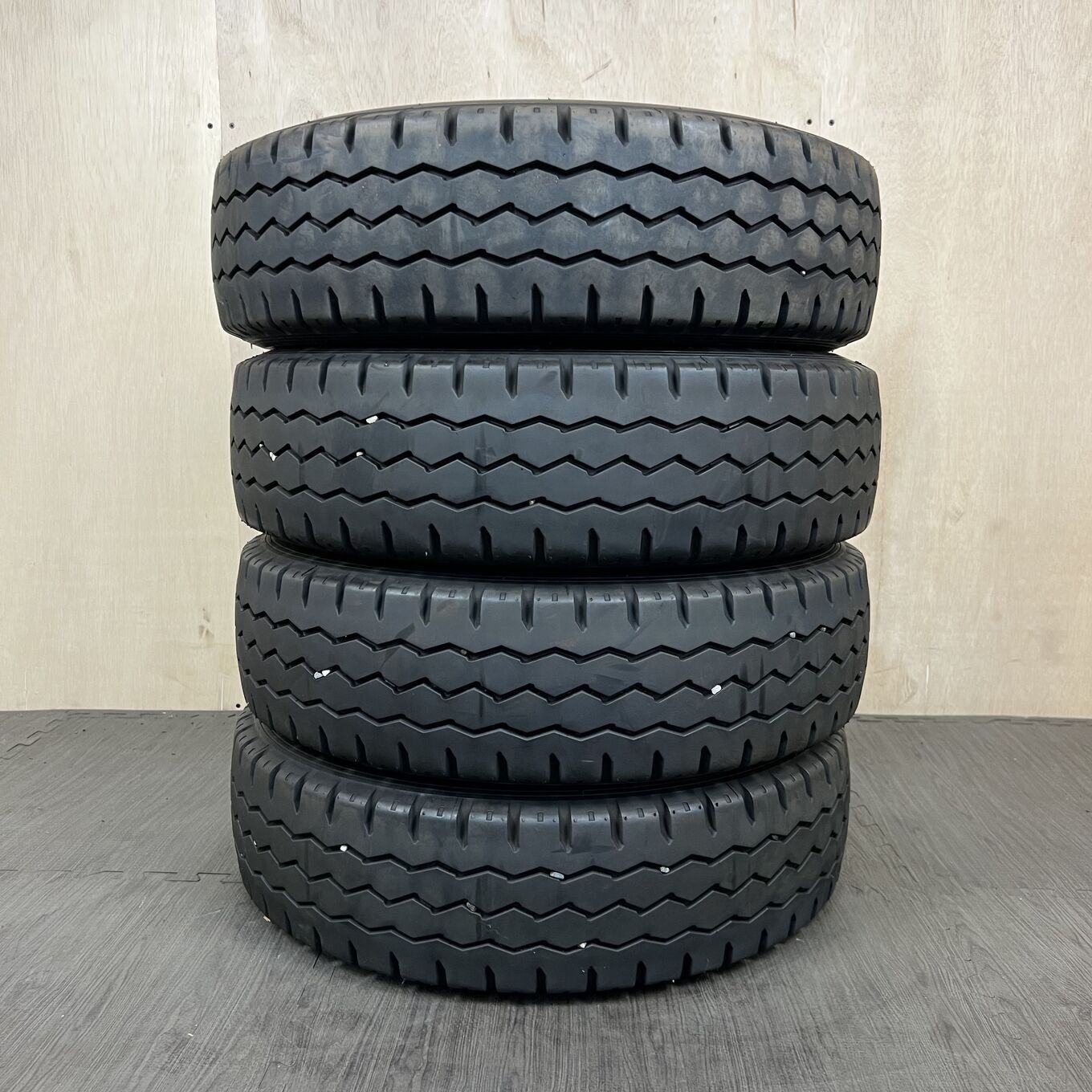 Toyo M319 205/70 R16, фото 5