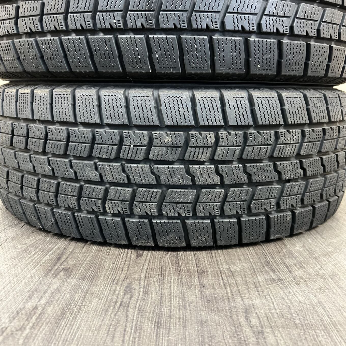 Goodyear ICE NAVI 7 215/60 R17, фото 4