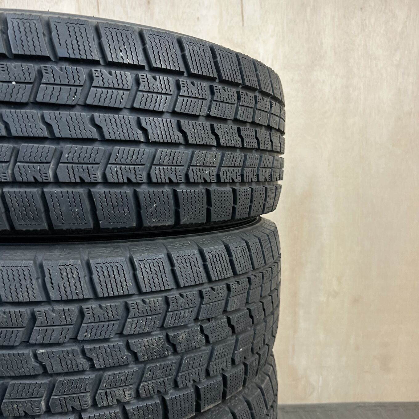 Goodyear ICE NAVI 7 215/60 R17, фото 6
