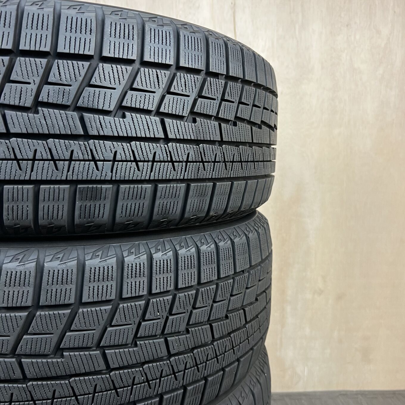 Yokohama ICE GUARD IG60 215/50 R17, фото 6