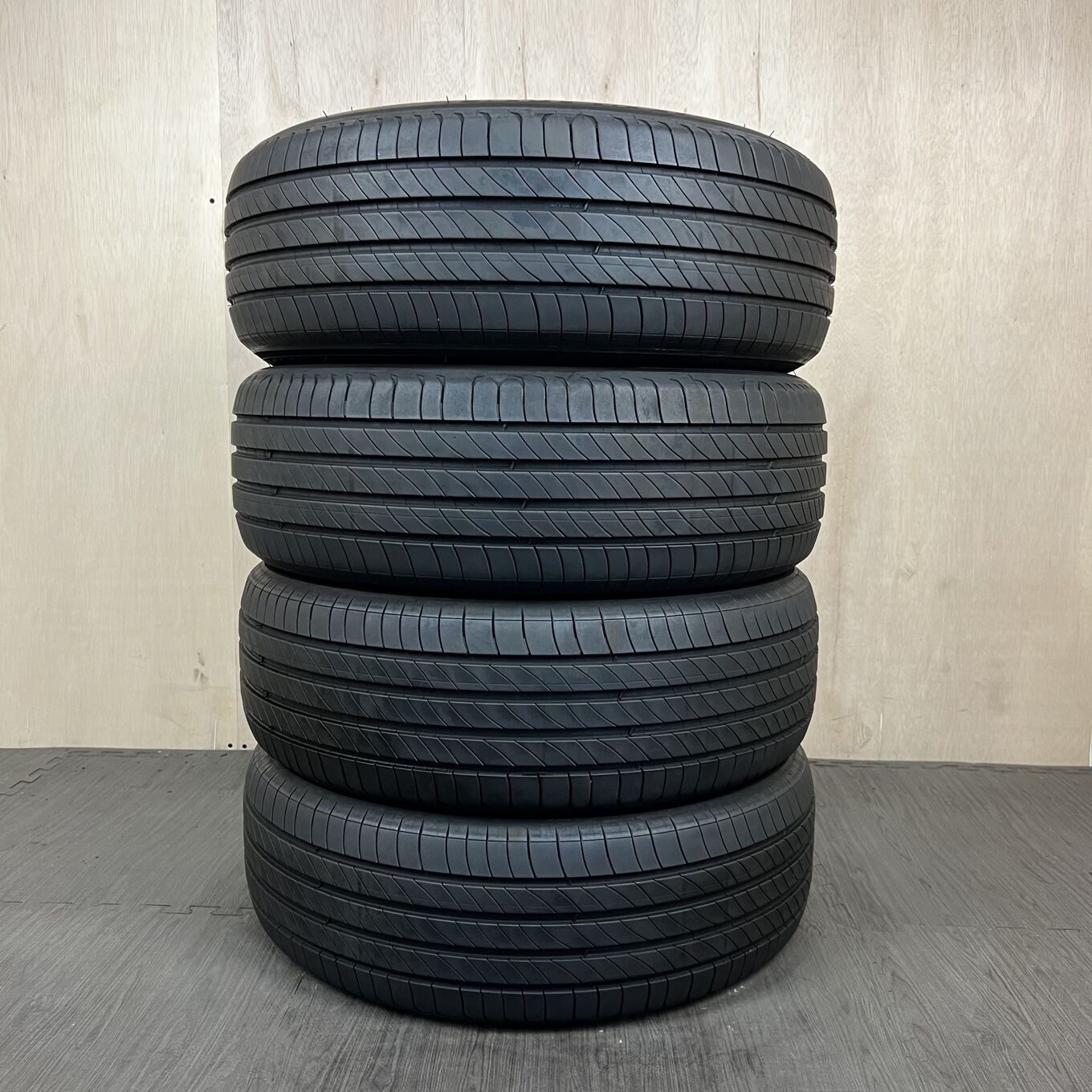 Michelin E-PRIMACY 215/60 R17, фото 5