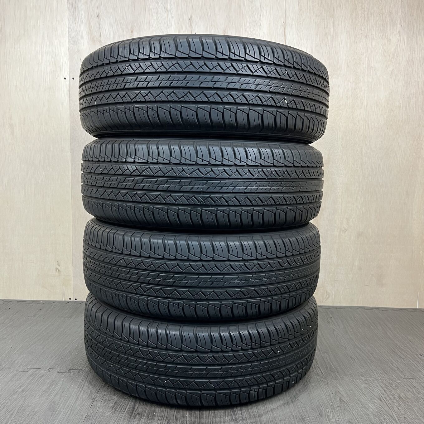 Michelin LATITUDE TOUR HP 225/65 R17, фото 5