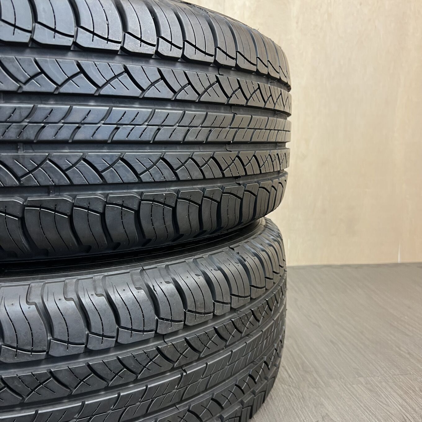 Michelin LATITUDE TOUR HP 265/60 R18, фото 4