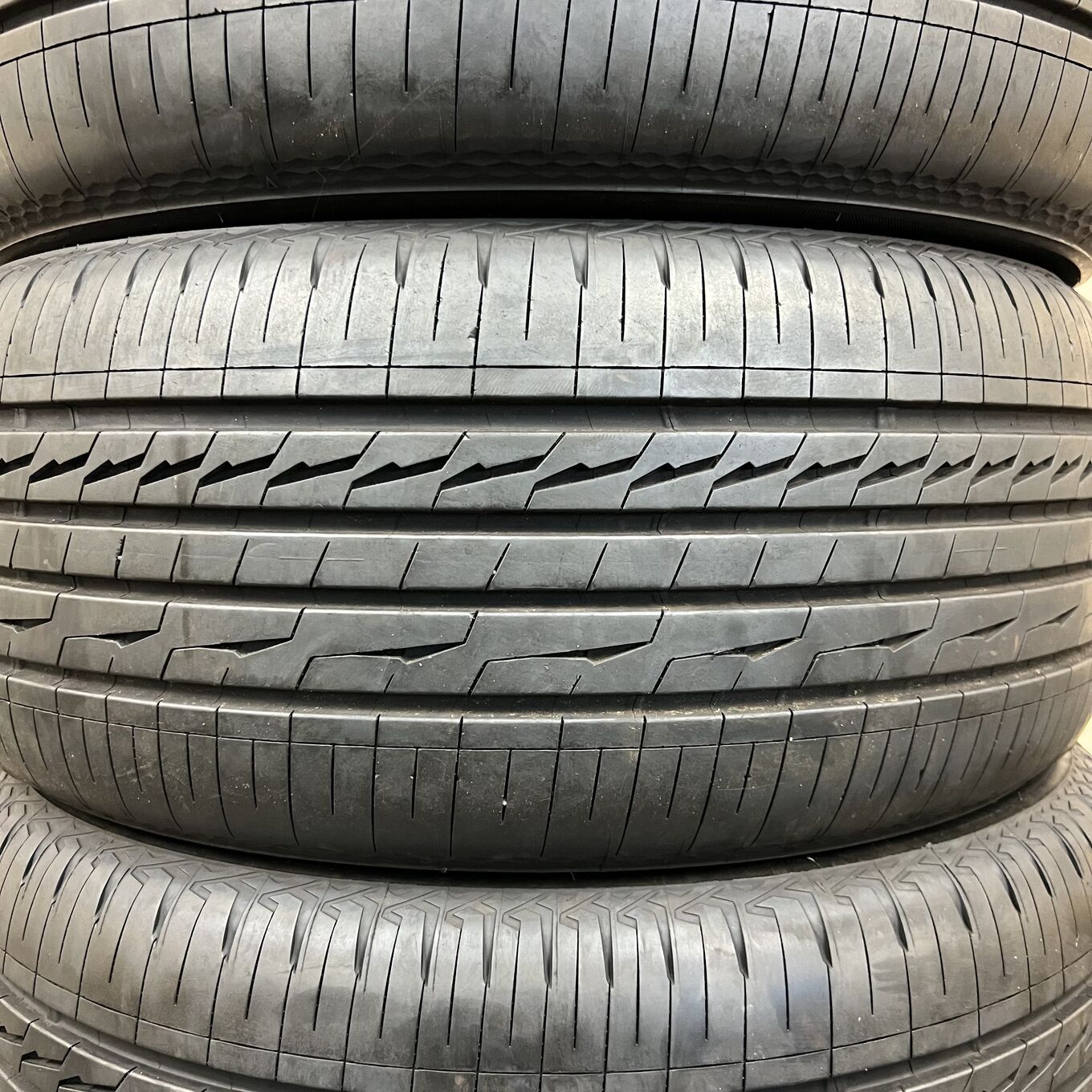 Bridgestone ALENZA LX100 255/50 R19, фото 3