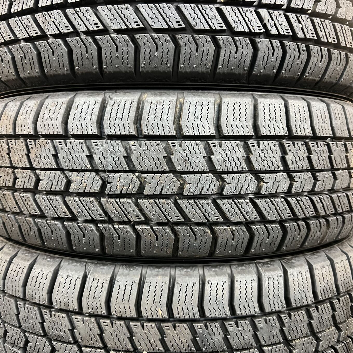 Goodyear ICE NAVI 8 155/65 R14, фото 2