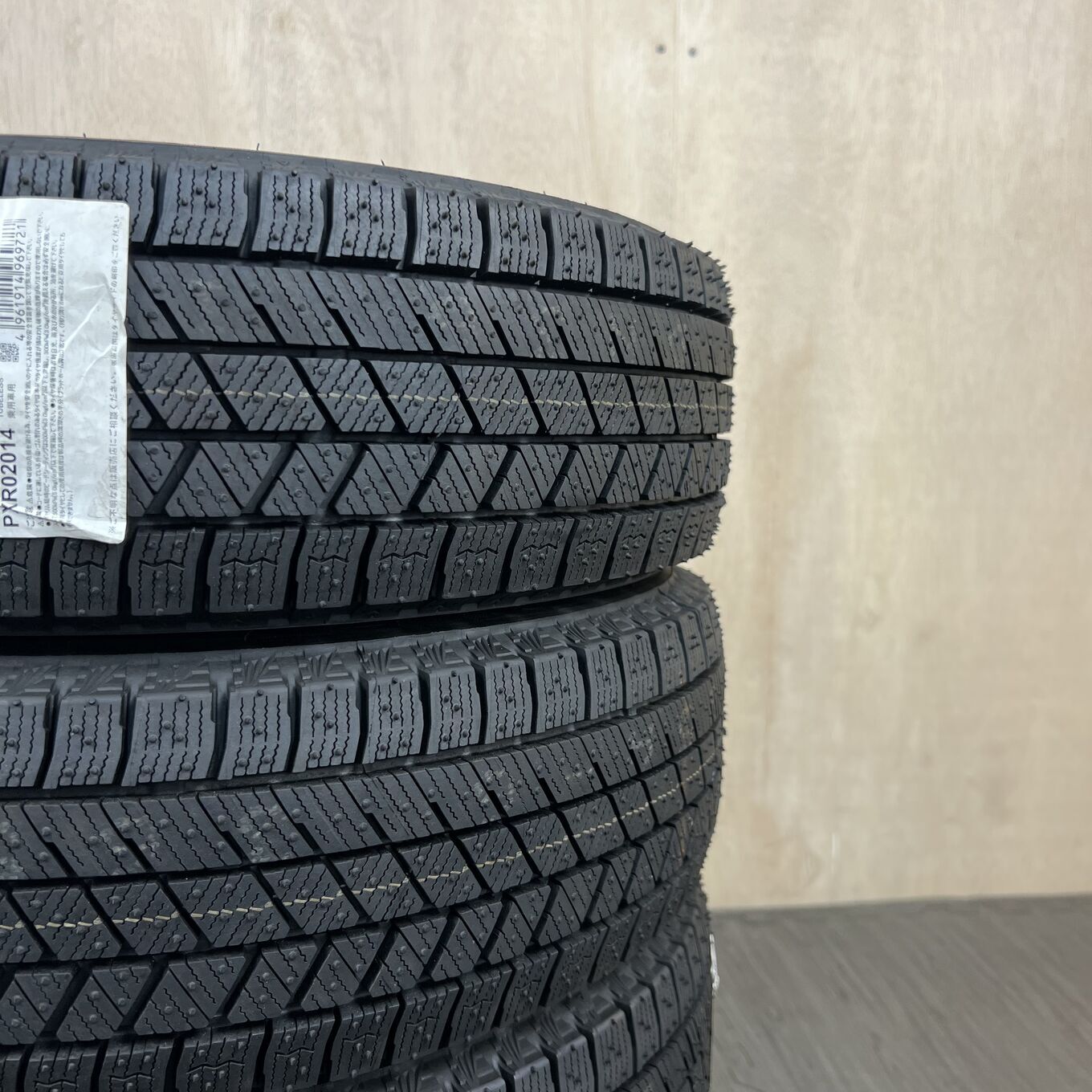 Bridgestone BLIZZAK VRX3 165/65 R14, фото 6