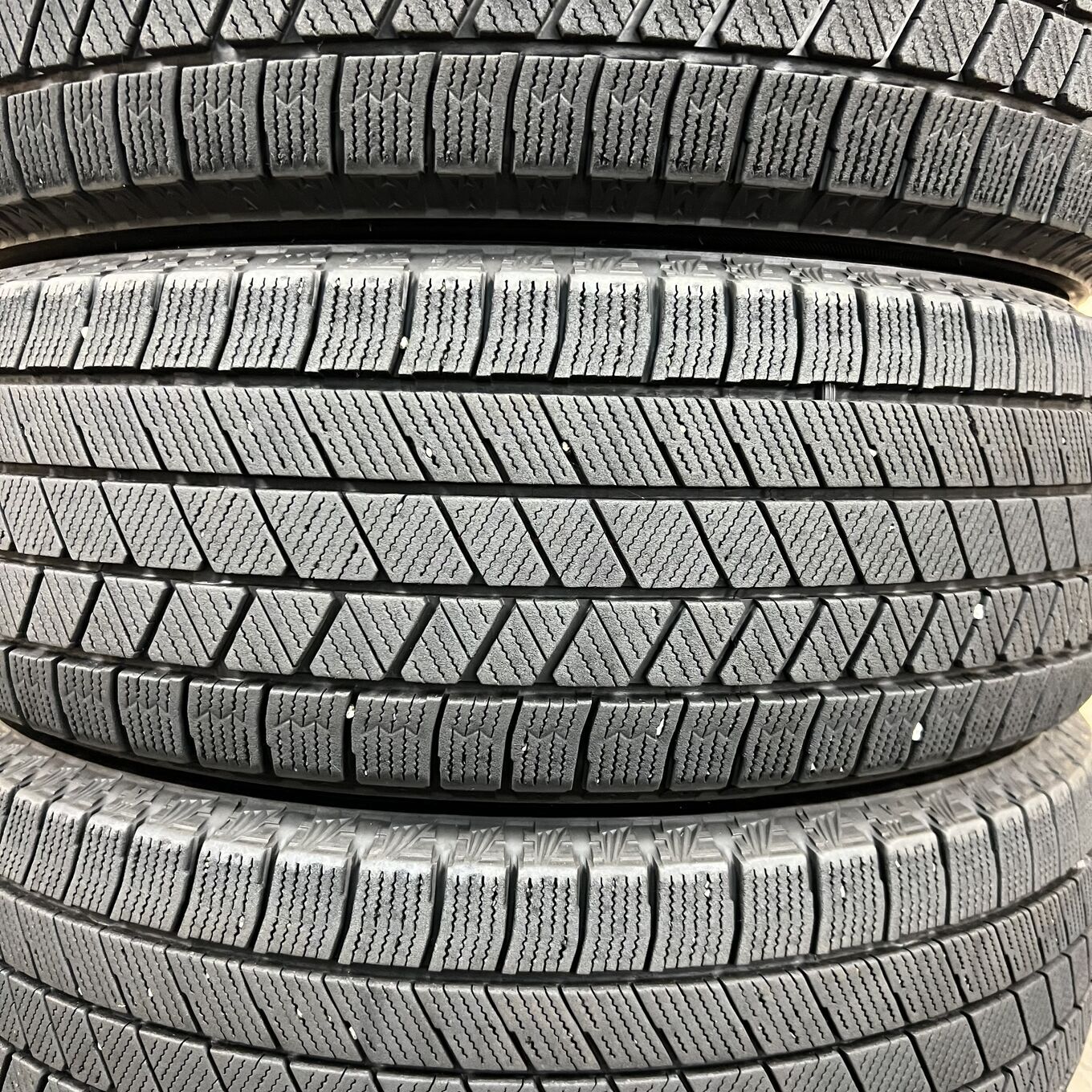 Bridgestone BLIZZAK VRX3 195/65 R15, фото 2