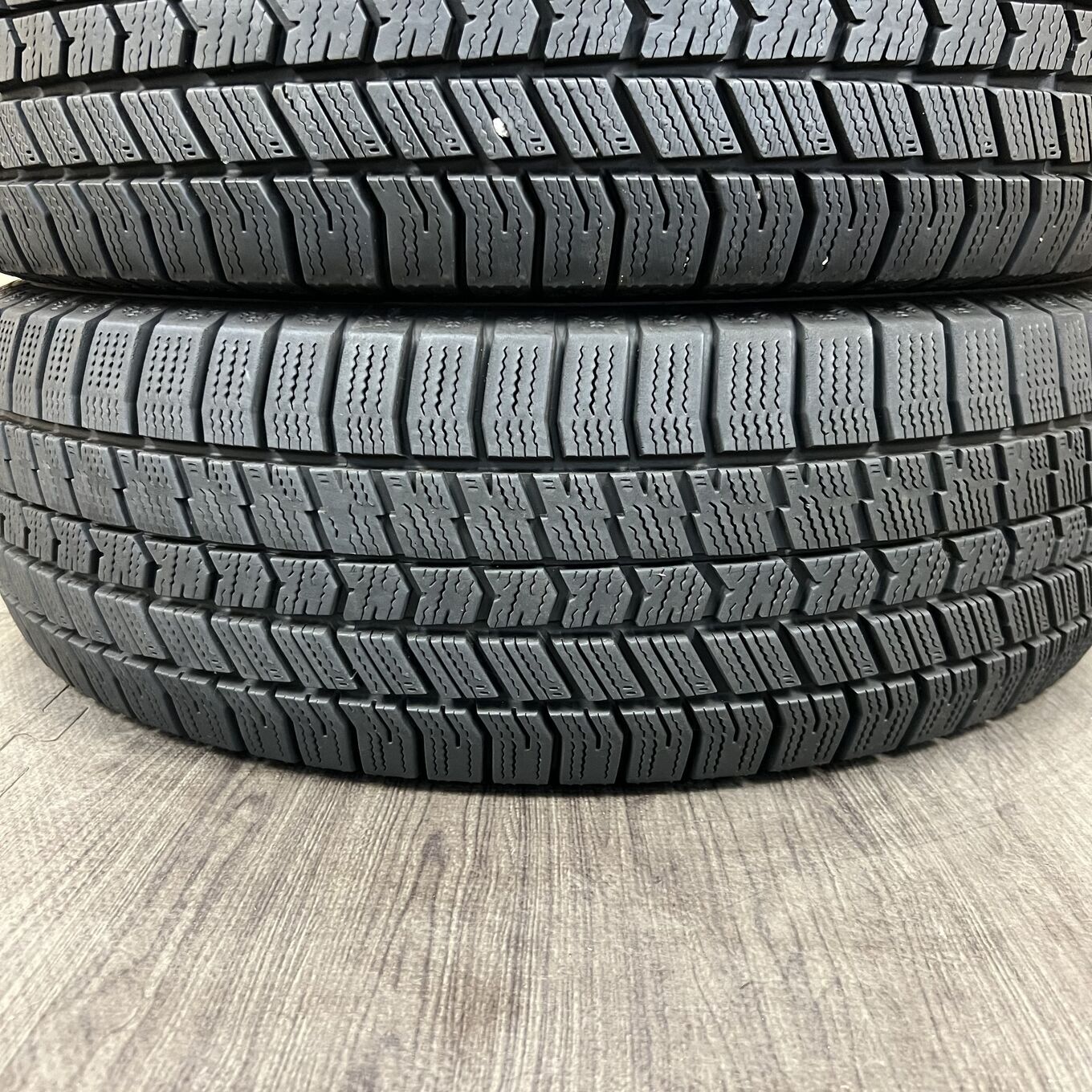Goodyear ICE NAVI 8 205/65 R16, фото 4