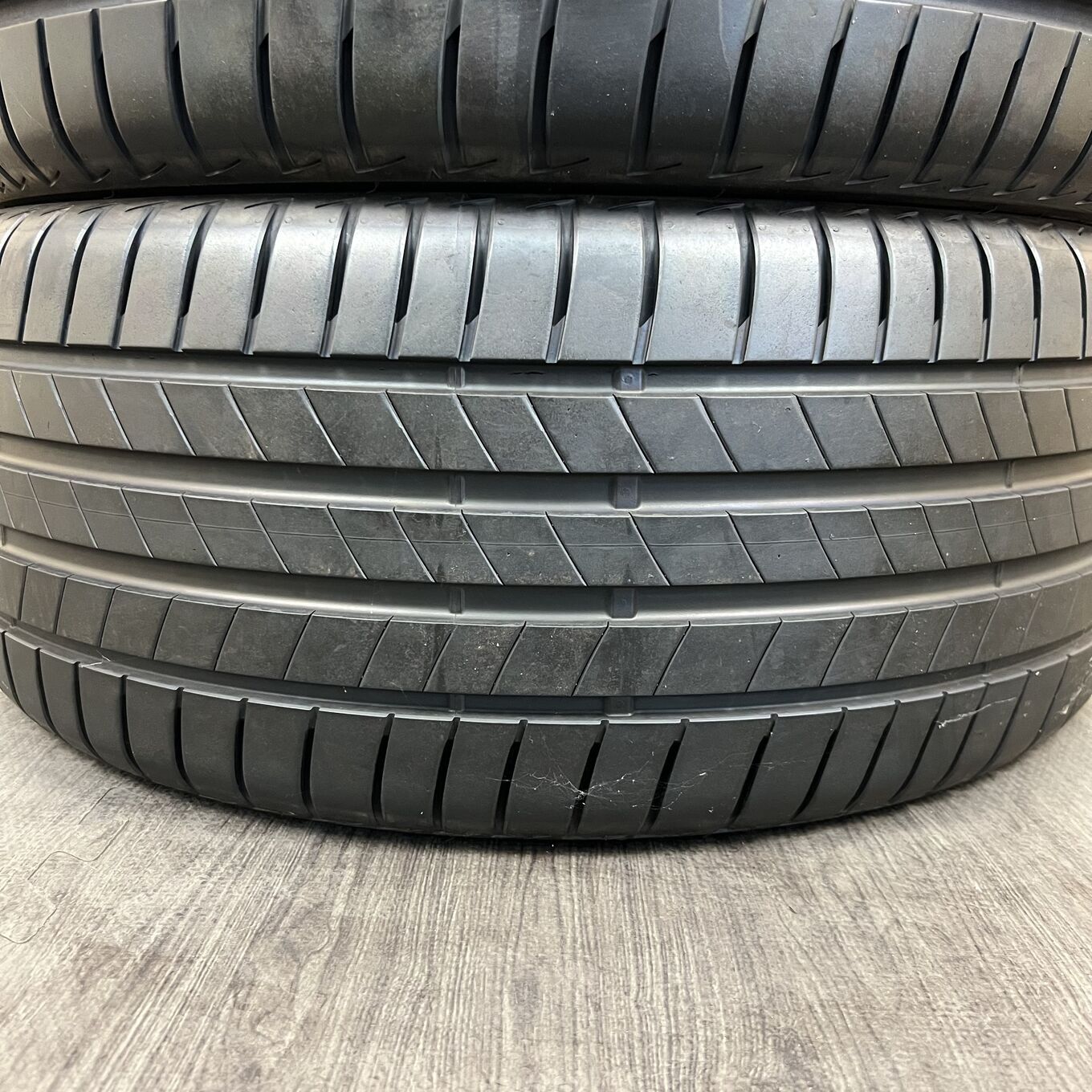 Bridgestone TURANZA T005 255/40 R20, фото 2