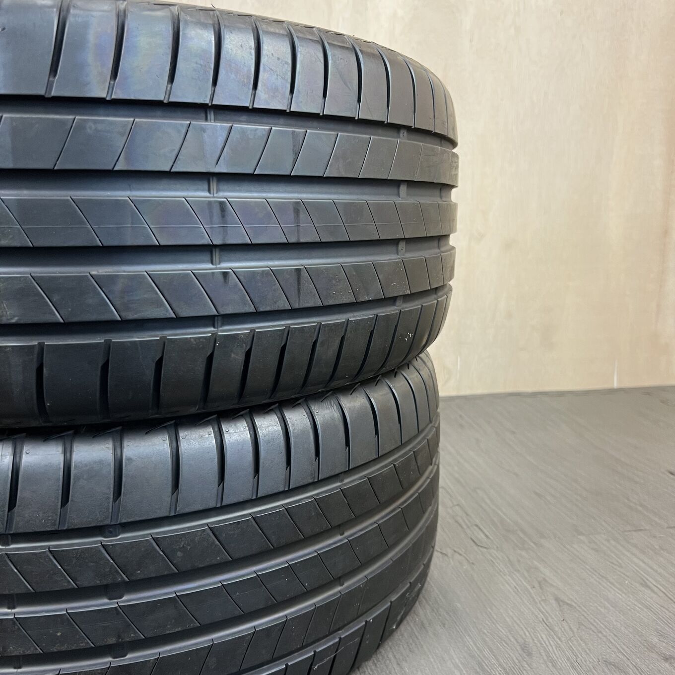 Bridgestone TURANZA T005 255/40 R20, фото 4