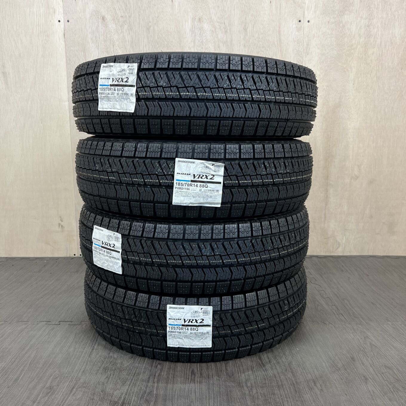 Bridgestone BLIZZAK VRX2 185/70 R14, фото 5