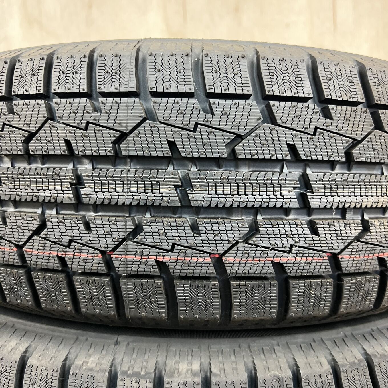 195/60 R16 Toyo OBSERVE GARIT GIZ — 37 400 ¥/комплект