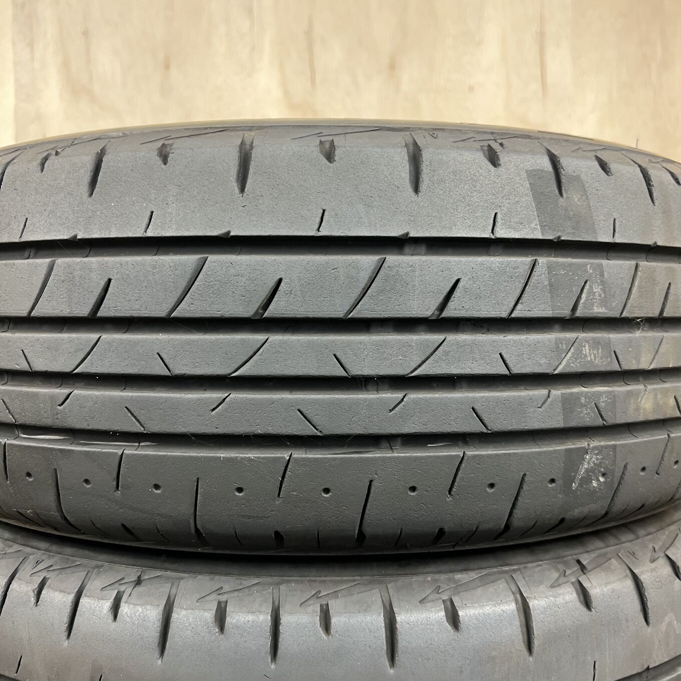 195/60 R16 Bridgestone PLAYZ PX-RV II — 18 700 ¥/комплект