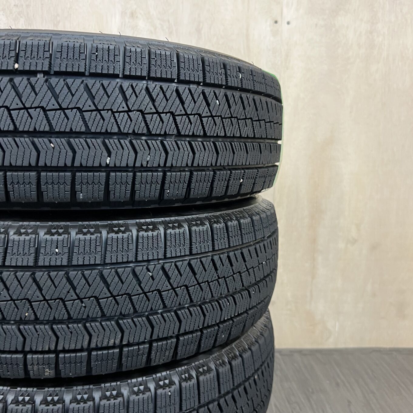 Bridgestone BLIZZAK VRX2 175/65 R14, фото 6