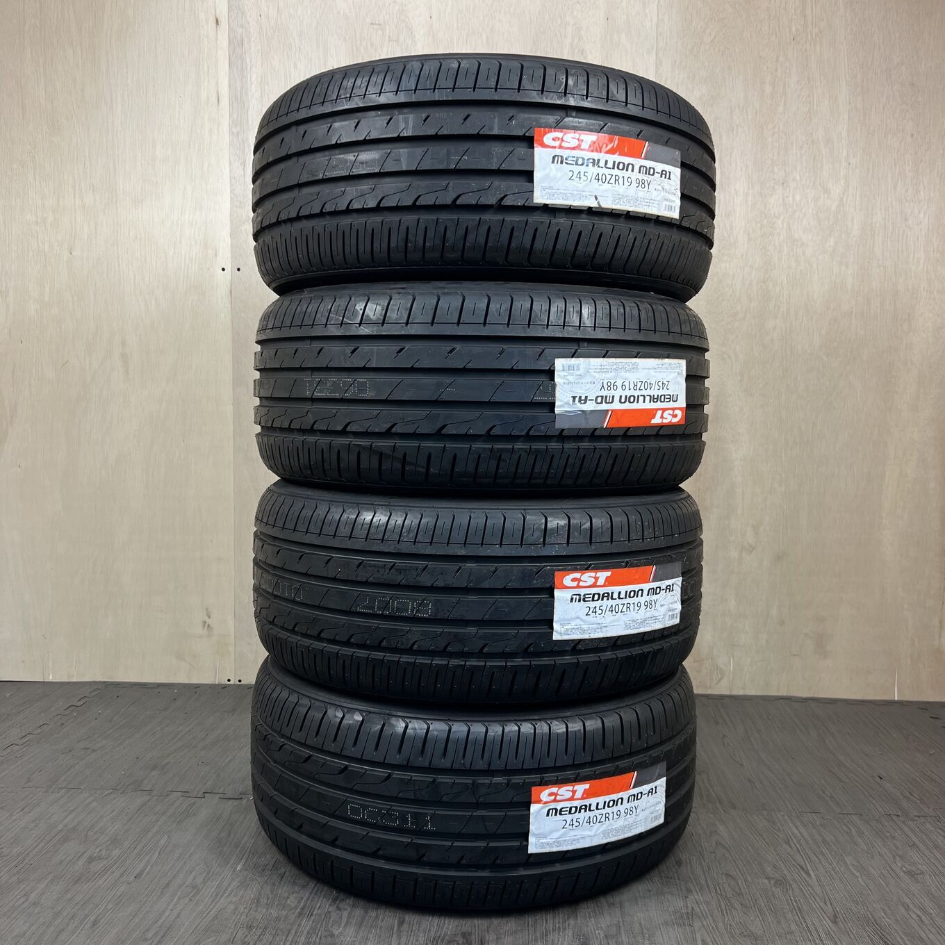 CST MD-A1 245/40 R19, фото 5